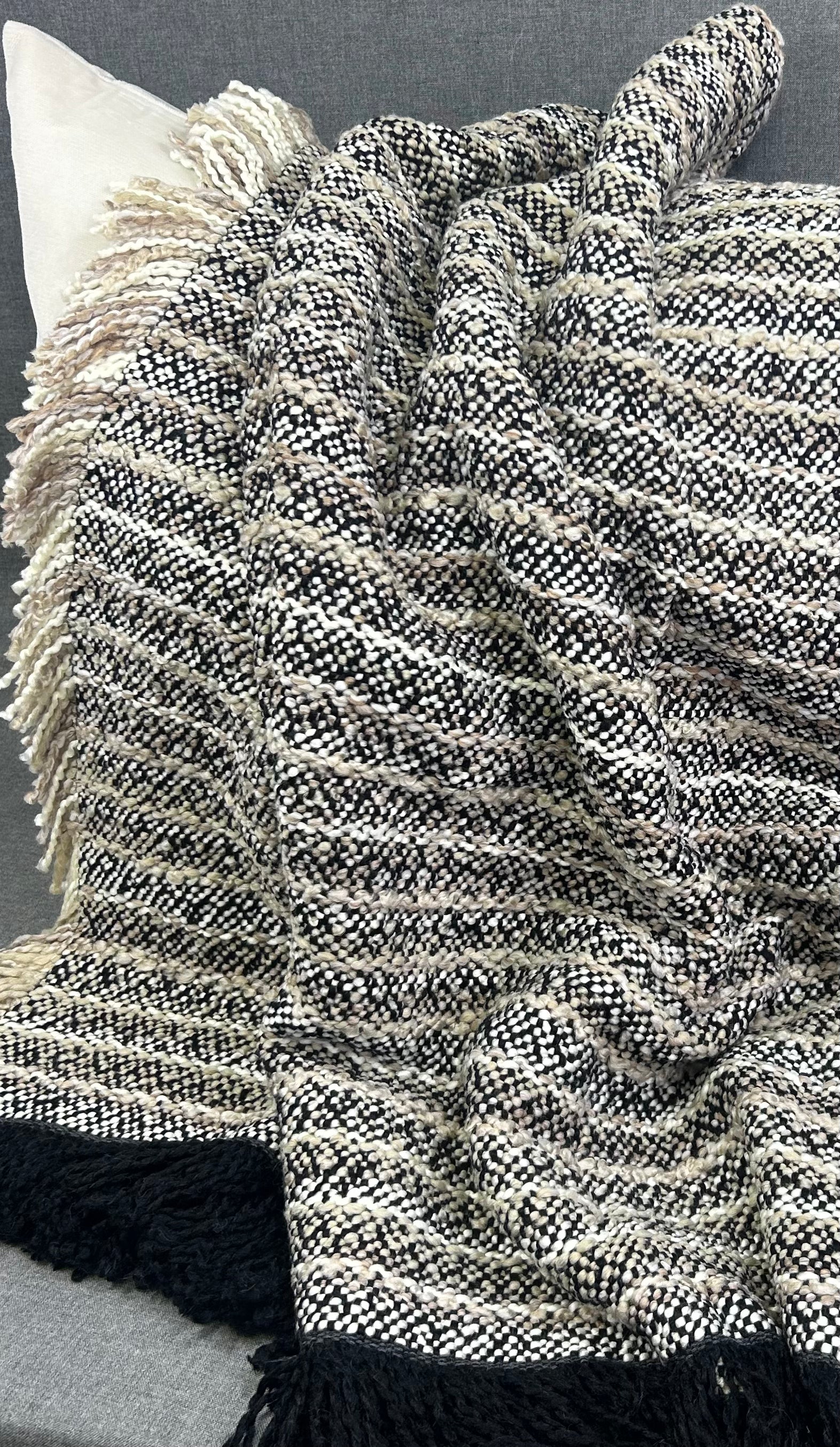 Luxury Bulky Knit Throw - 45" x 70" -  Ashville Oyster