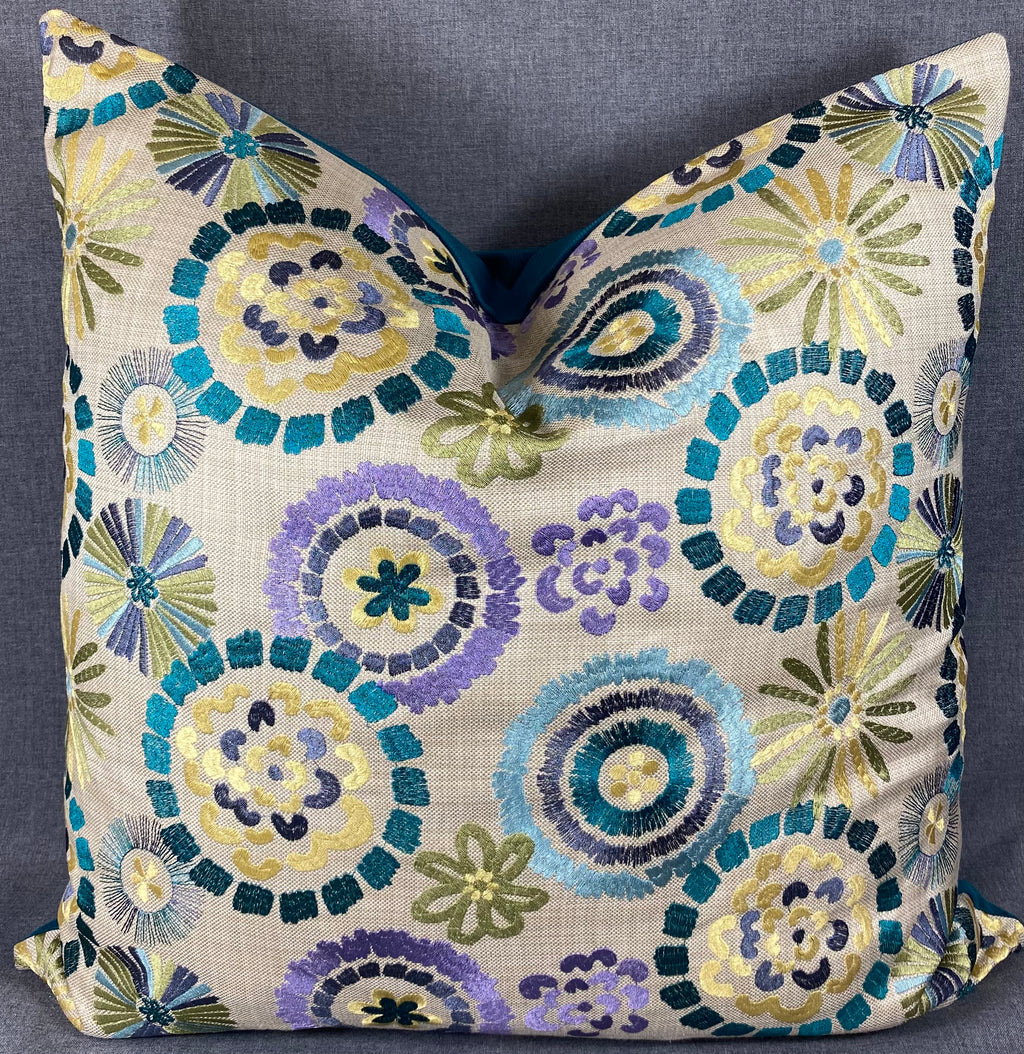 Luxury Pillow 24” x 24” - Spring Flowers