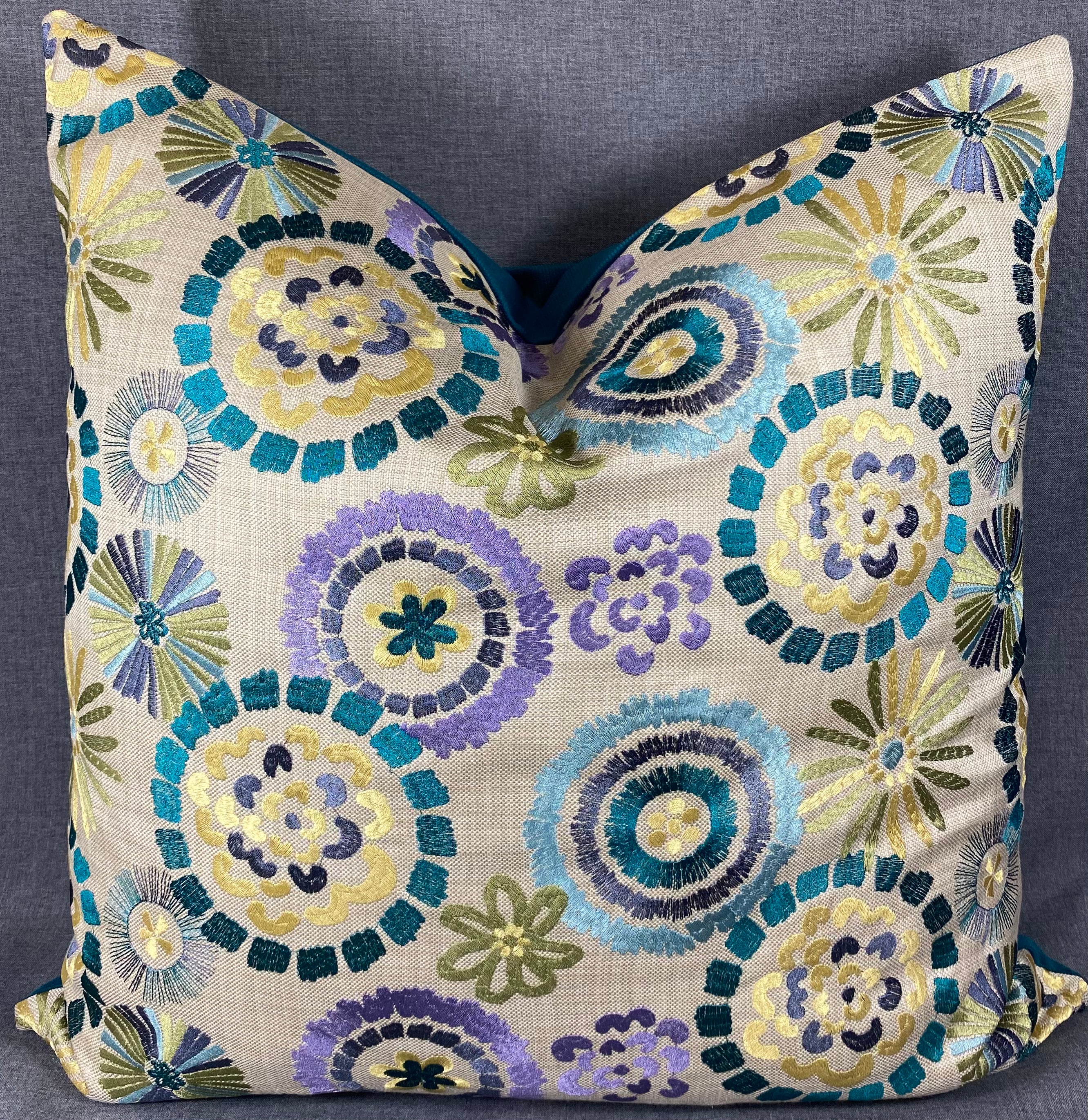 Luxury Pillow 24” x 24” - Spring Flowers