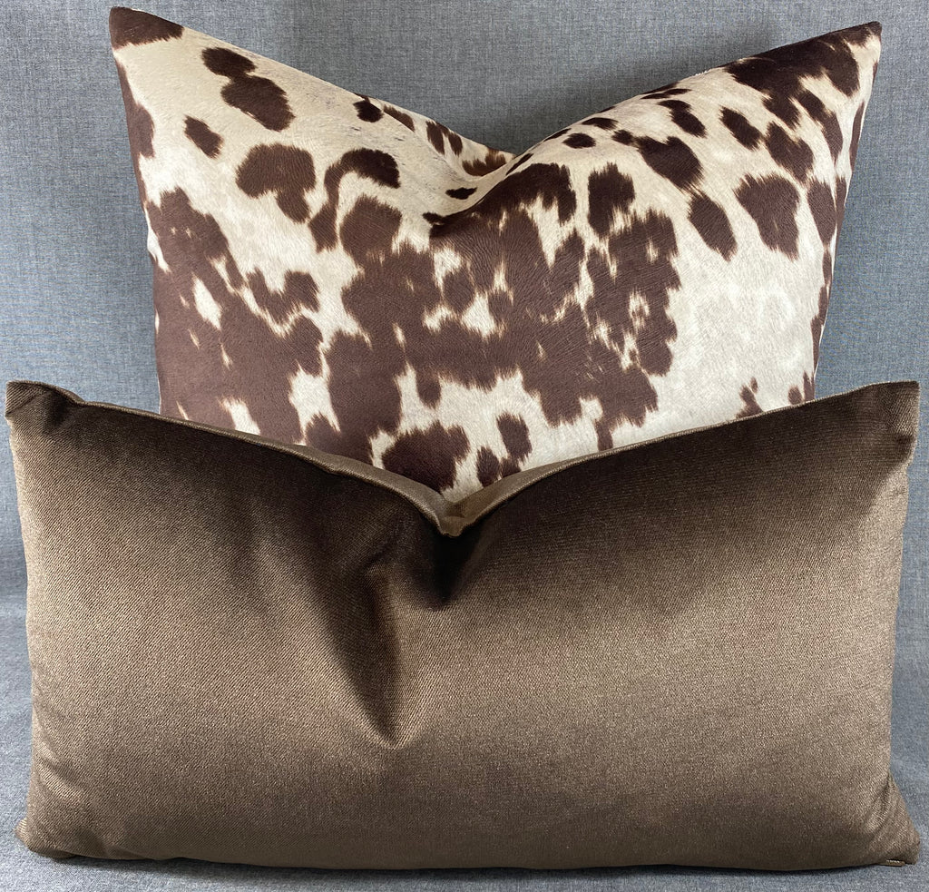 Luxury Pillow - 24" x 24"- Yellowstone Ranch Brown