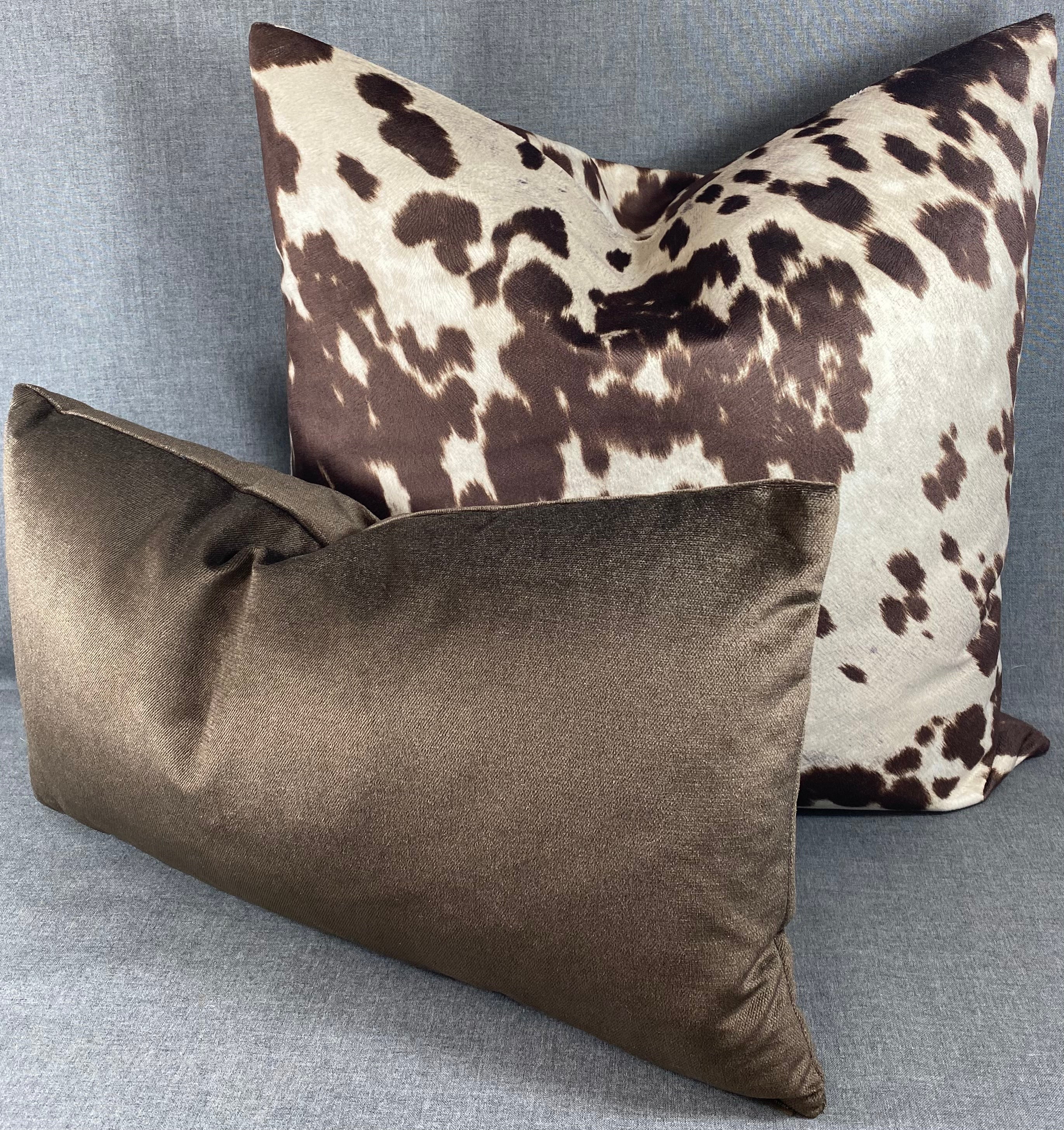 Luxury Pillow - 24" x 24"- Yellowstone Ranch Brown
