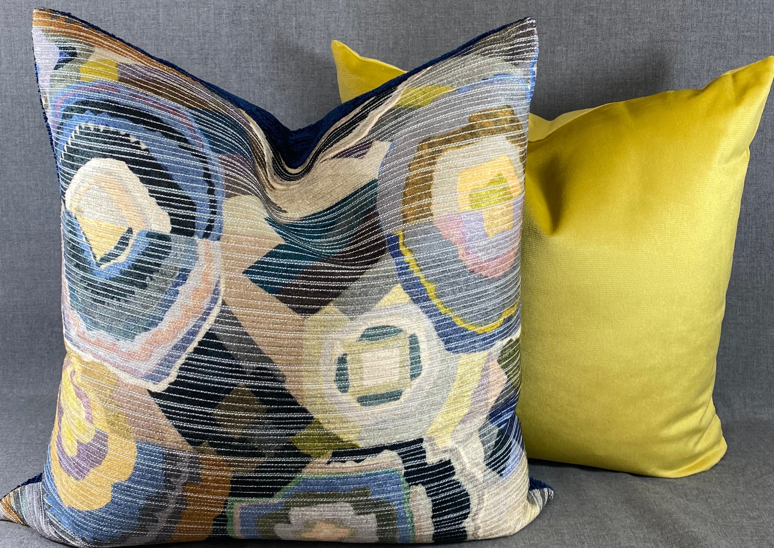 Luxury Pillow – 24" × 24" – Navy Color Bloom