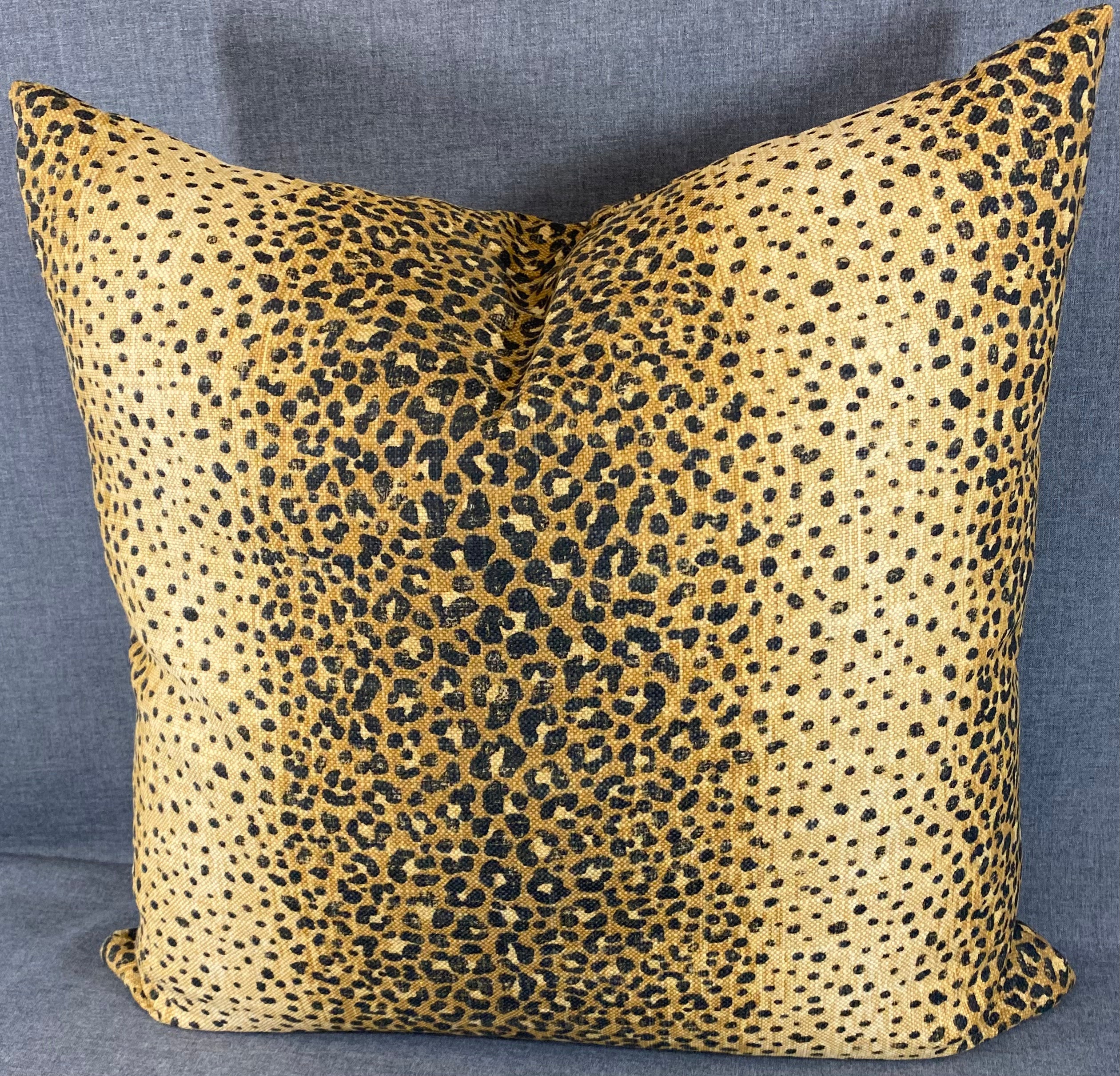 Luxury Pillow -  24" x 24" -  Nala Saffron