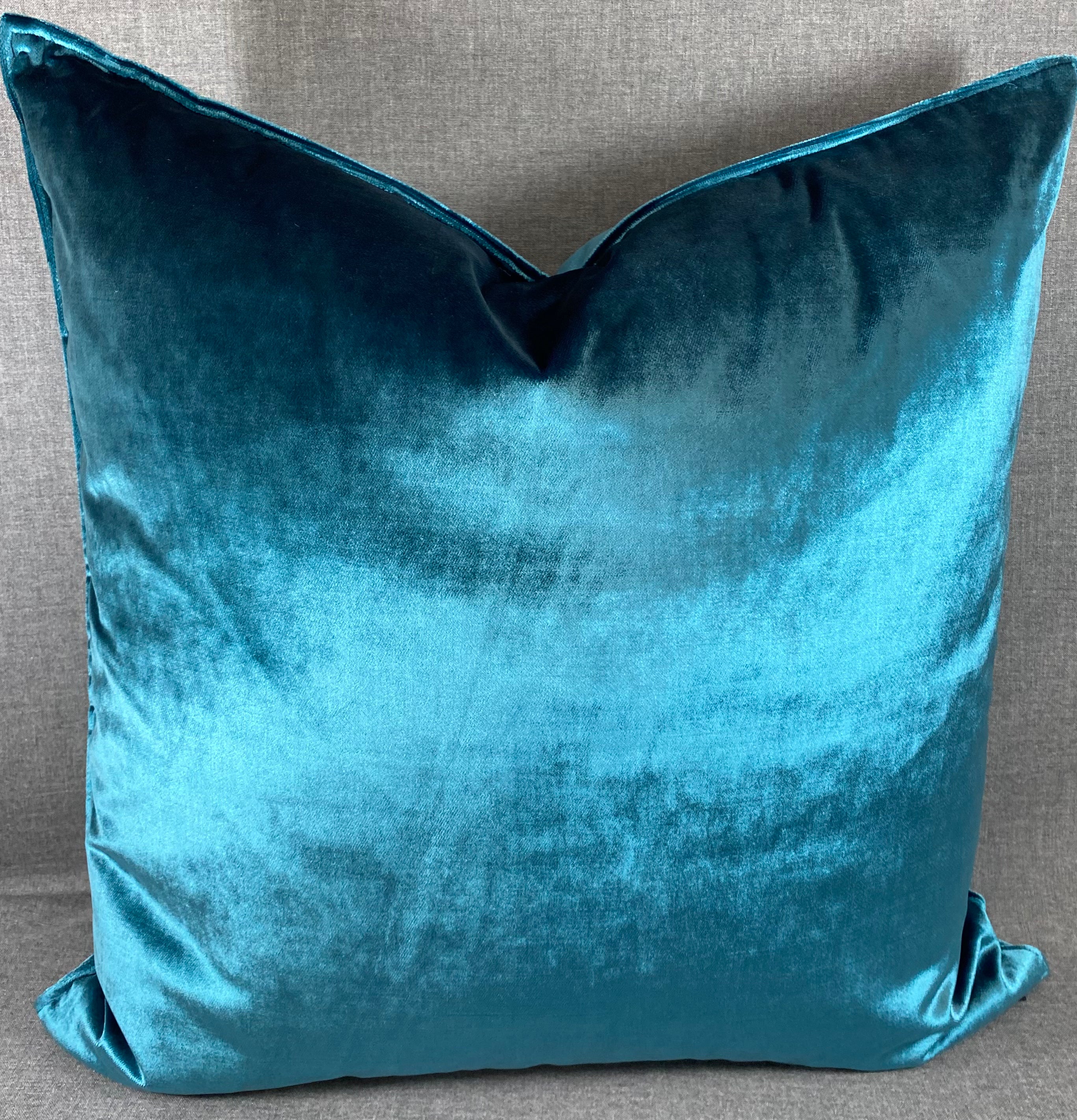 Luxury Pillow -  24" x 24" -  Iridescence Double Front Peacock