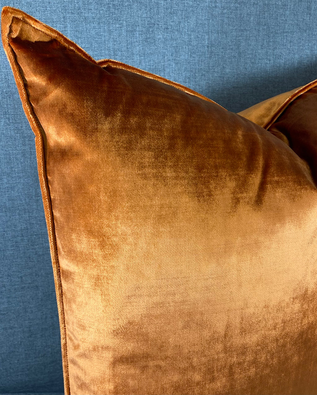 Luxury Pillow – 24" × 24" – Iridescence Double Front Orange