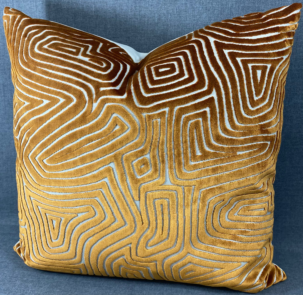 Luxury Pillow – 24" × 24" – Vertigo Rust