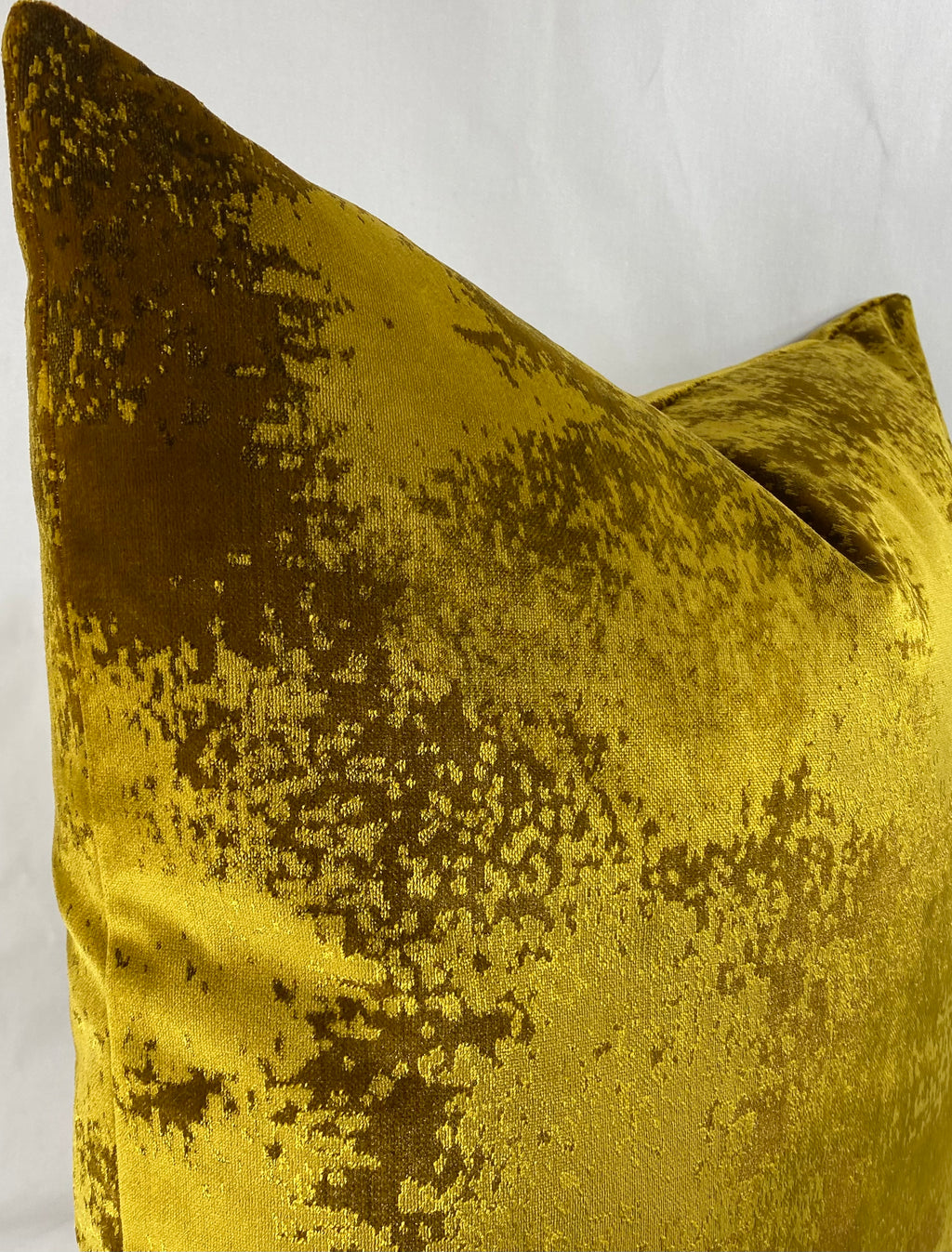 Luxury Pillow - 24" x 24"- Grated Ochre