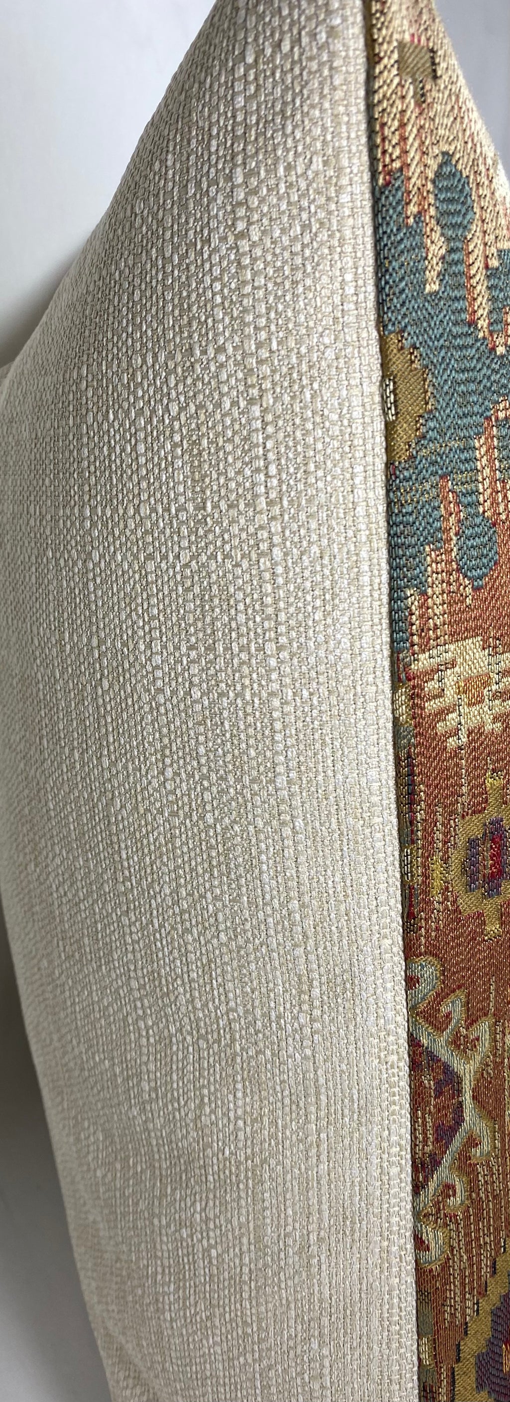 Luxury Pillow - 24" x 24" - Zepher Terracotta