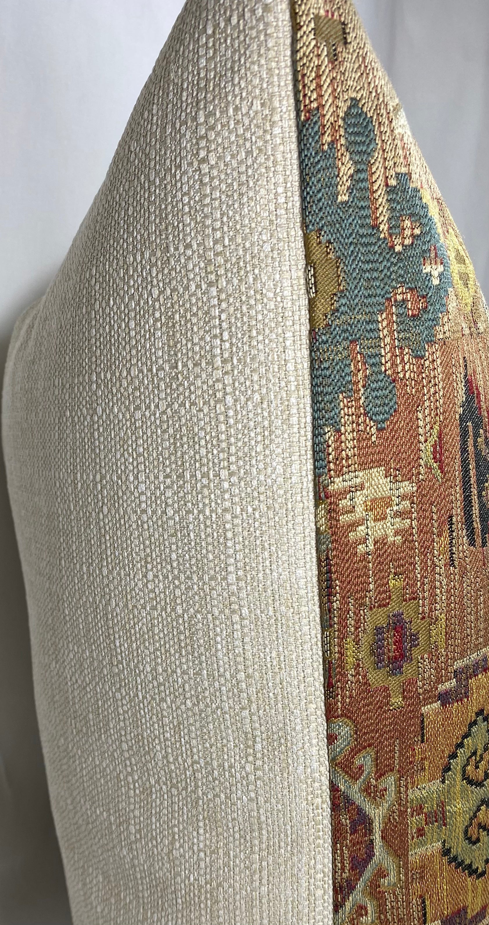 Luxury Pillow - 24" x 24" - Zepher Terracotta