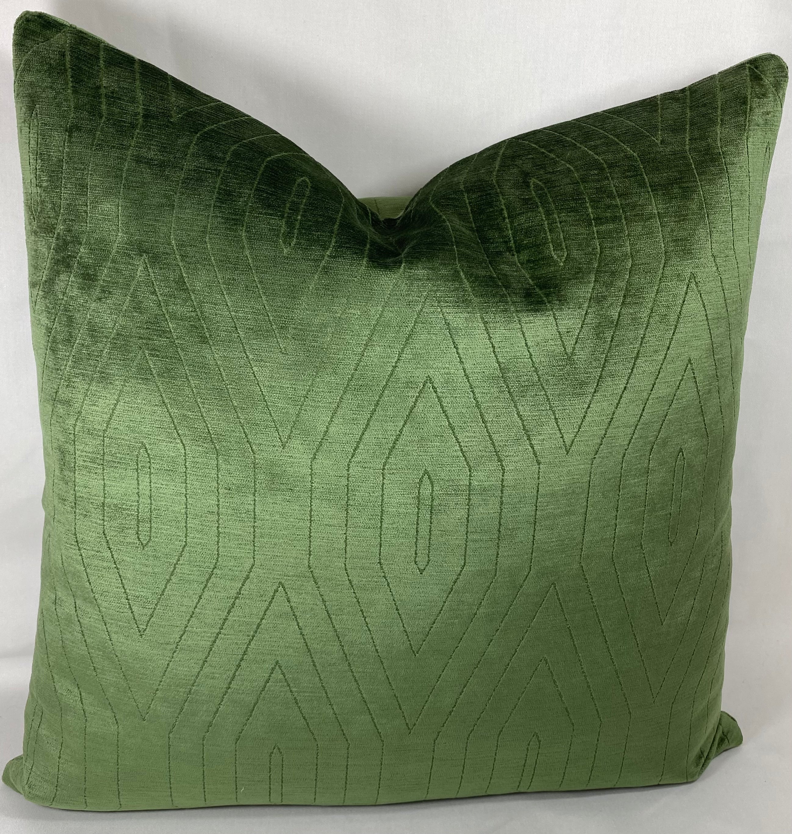 Luxury Pillow – 24" × 24" – Lisse Pine