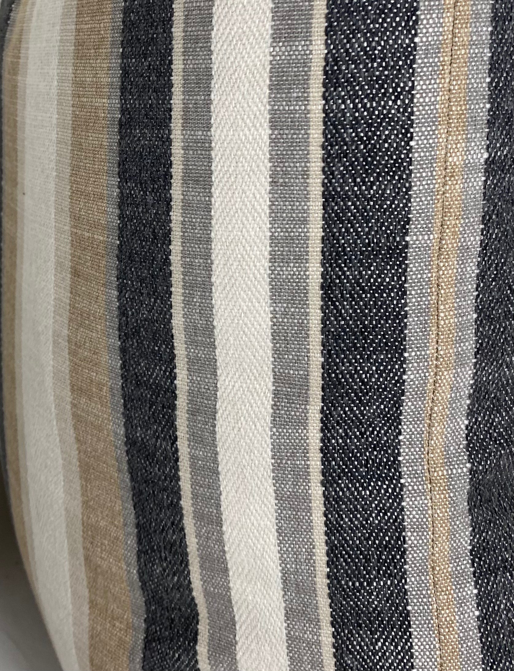 Luxury Pillow - 24" x 24" - Ponce Natural