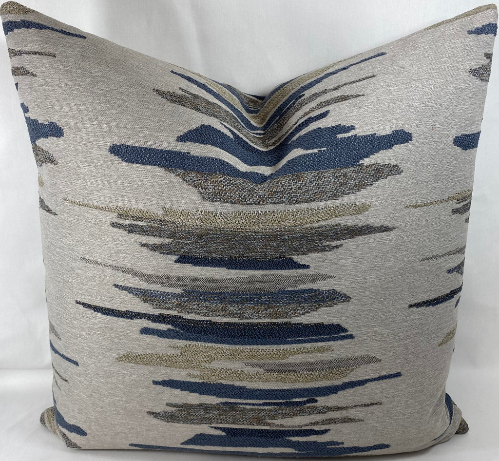 Luxury Pillow – 24" × 24" – Chadford Blue
