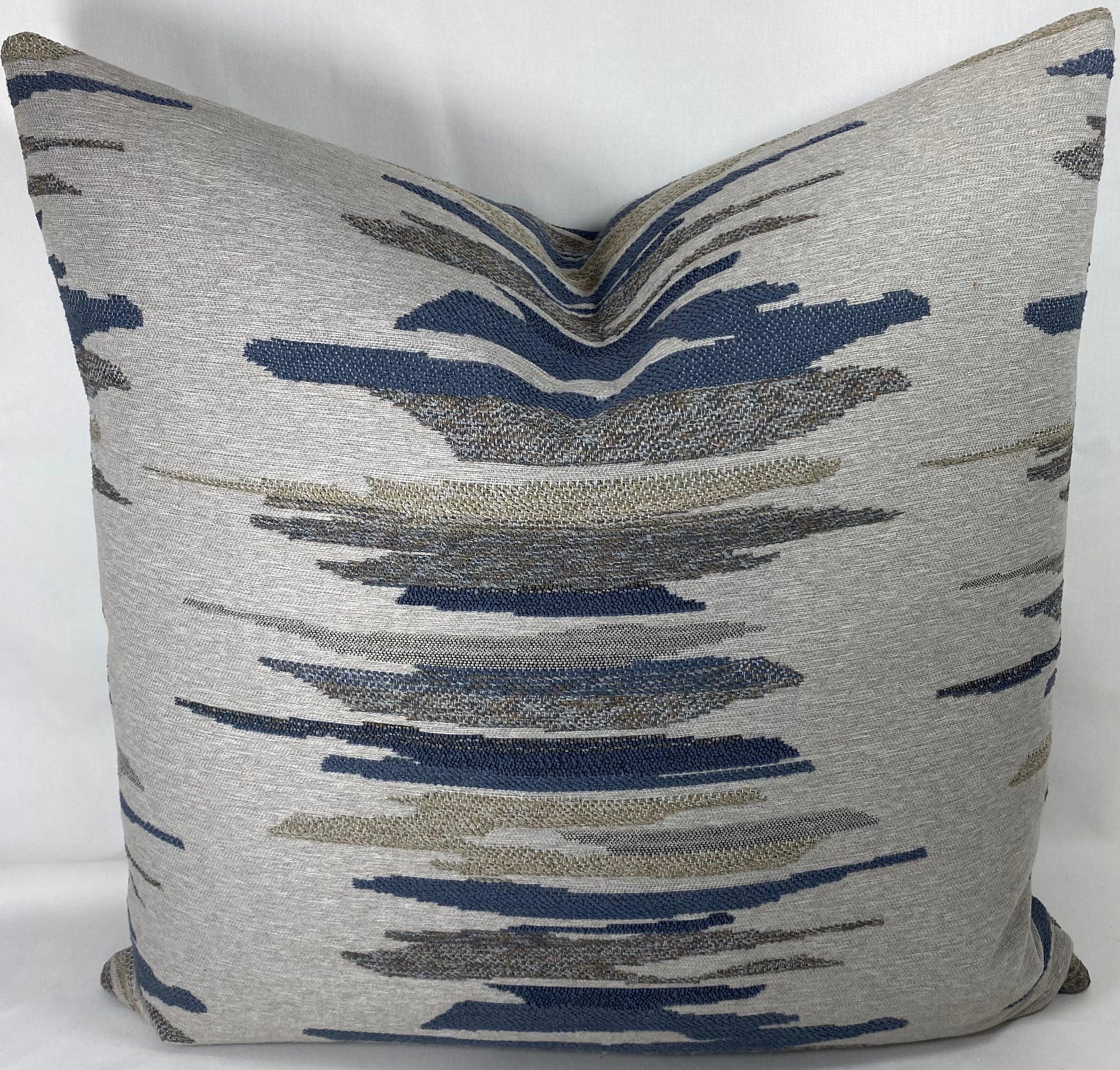 Luxury Pillow – 24" × 24" – Chadford Blue