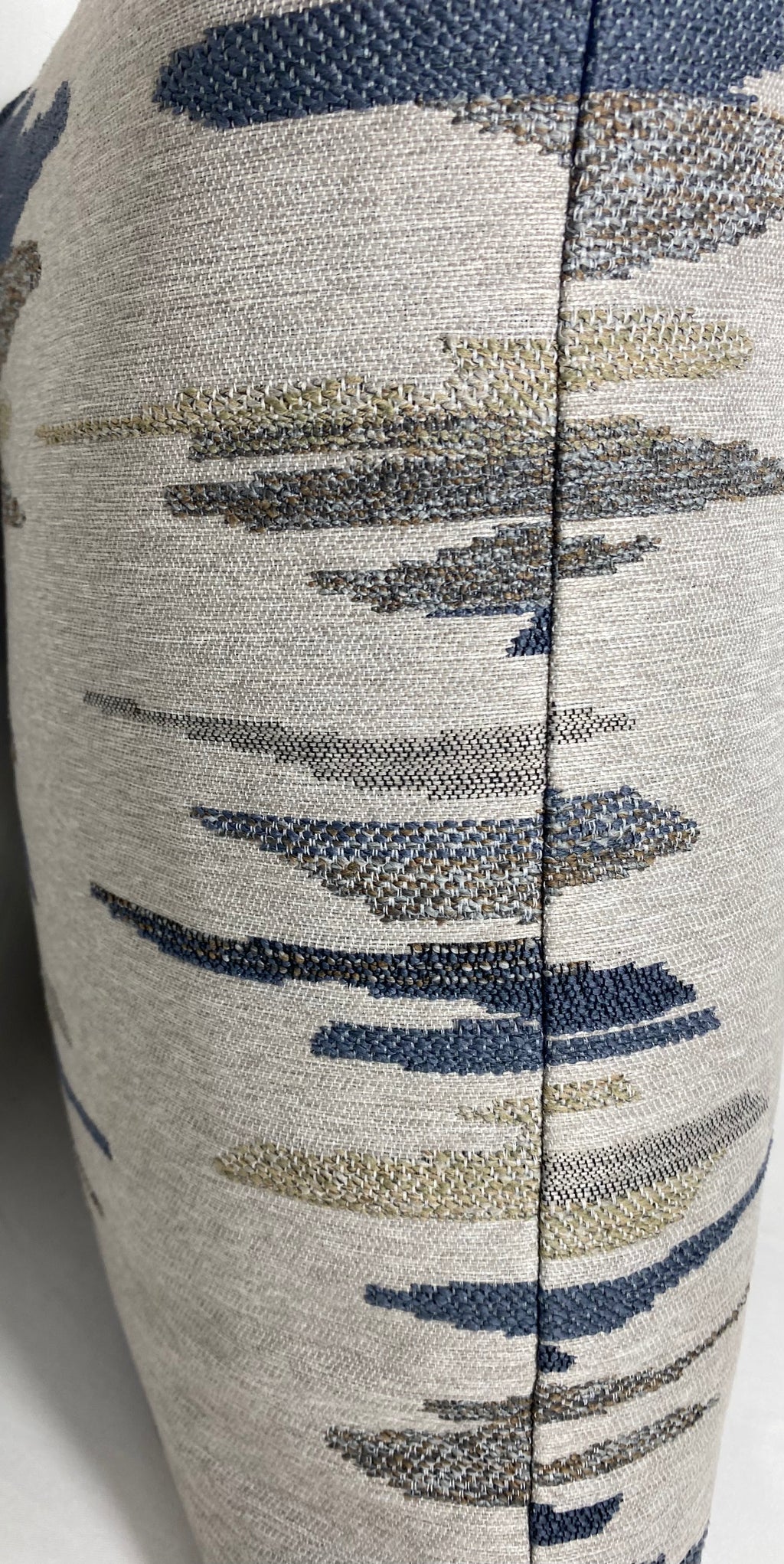 Luxury Pillow – 24" × 24" – Chadford Blue