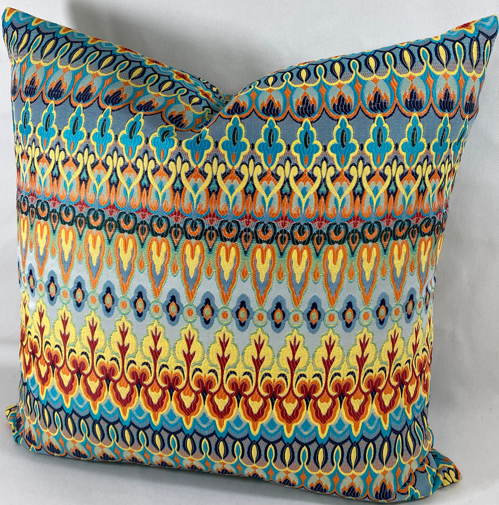 Luxury Outdoor Pillow - 22" x 22" - Kanthum Multi