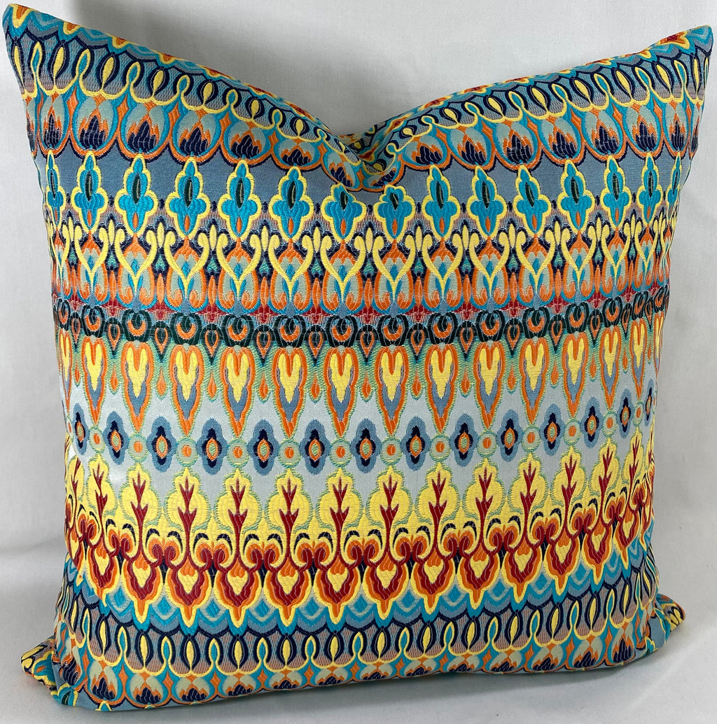 Luxury Outdoor Pillow - 22" x 22" - Kanthum Multi