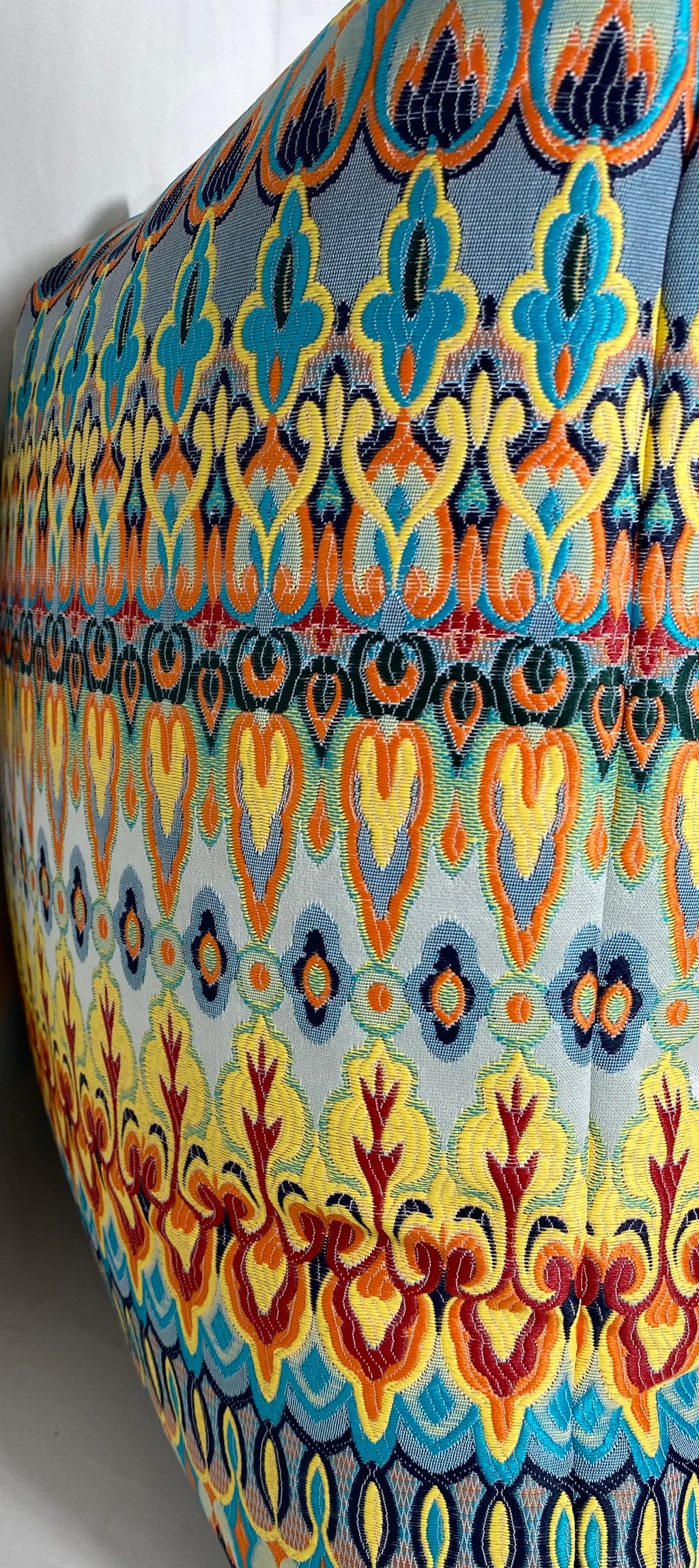 Luxury Outdoor Pillow - 22" x 22" - Kanthum Multi