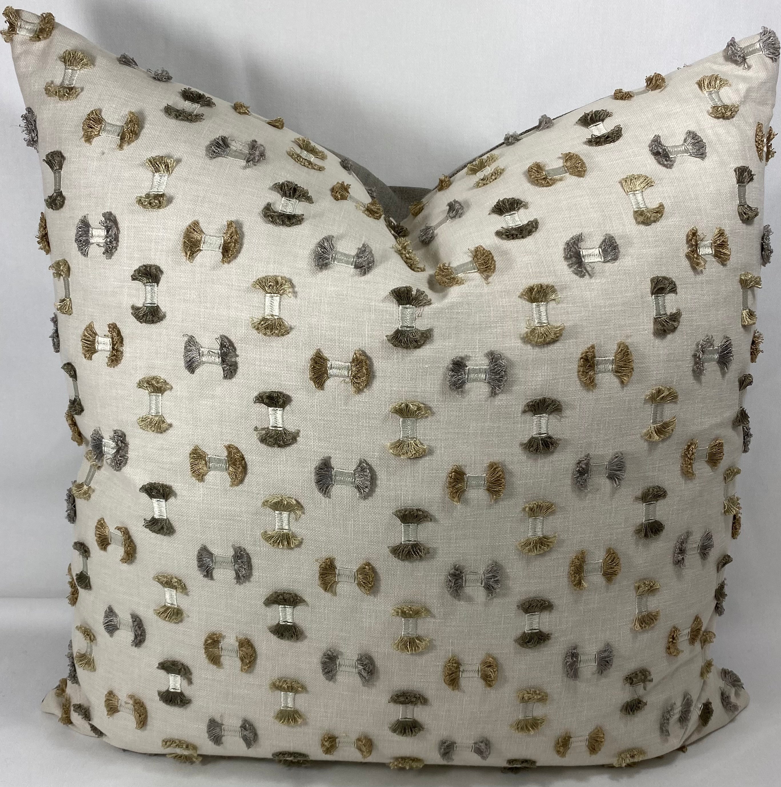 Luxury Pillow – 24" × 24" – Frayed Travertine