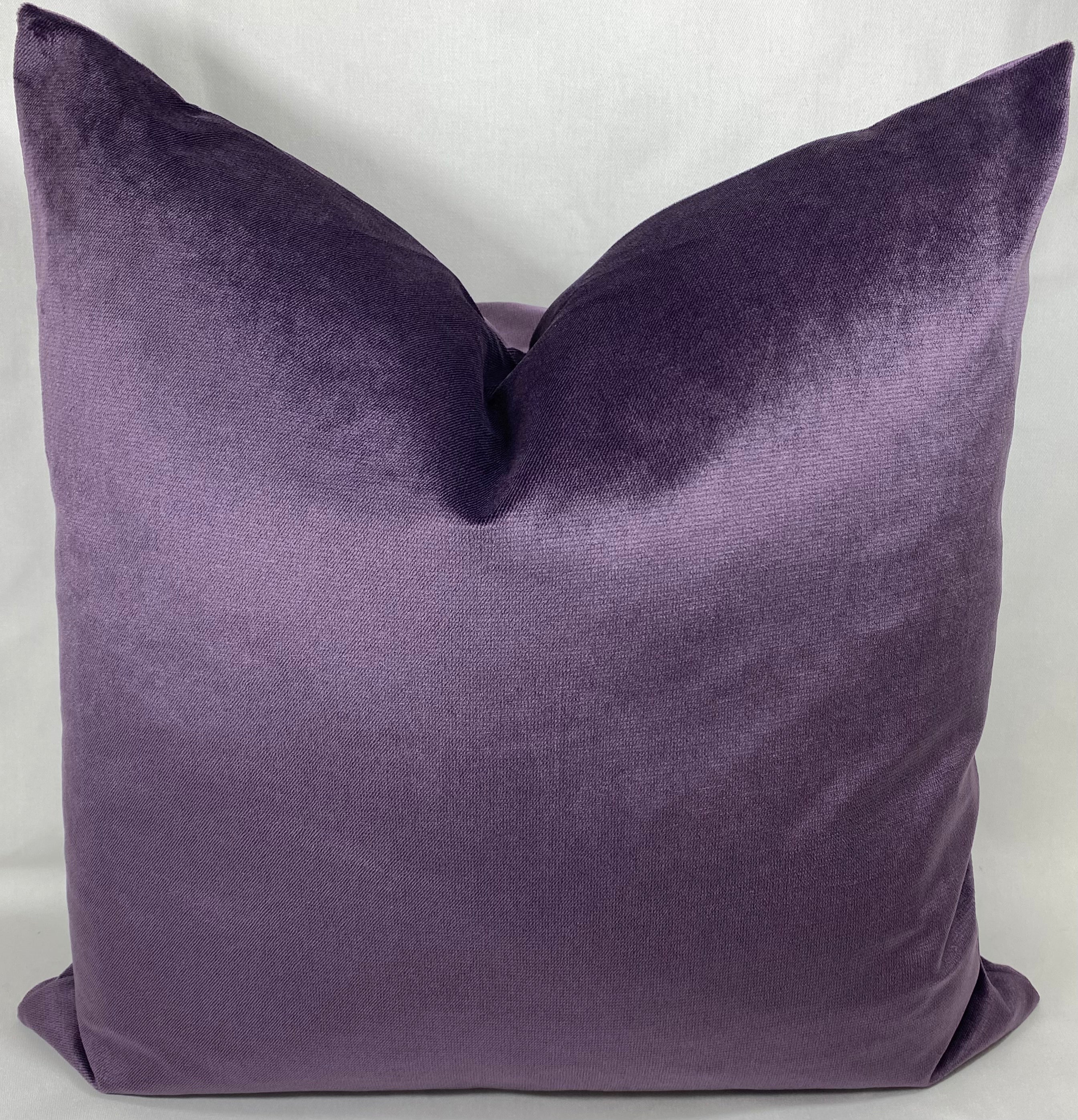 Luxury Pillow - 24” x 24” - Belvedere Amethyst