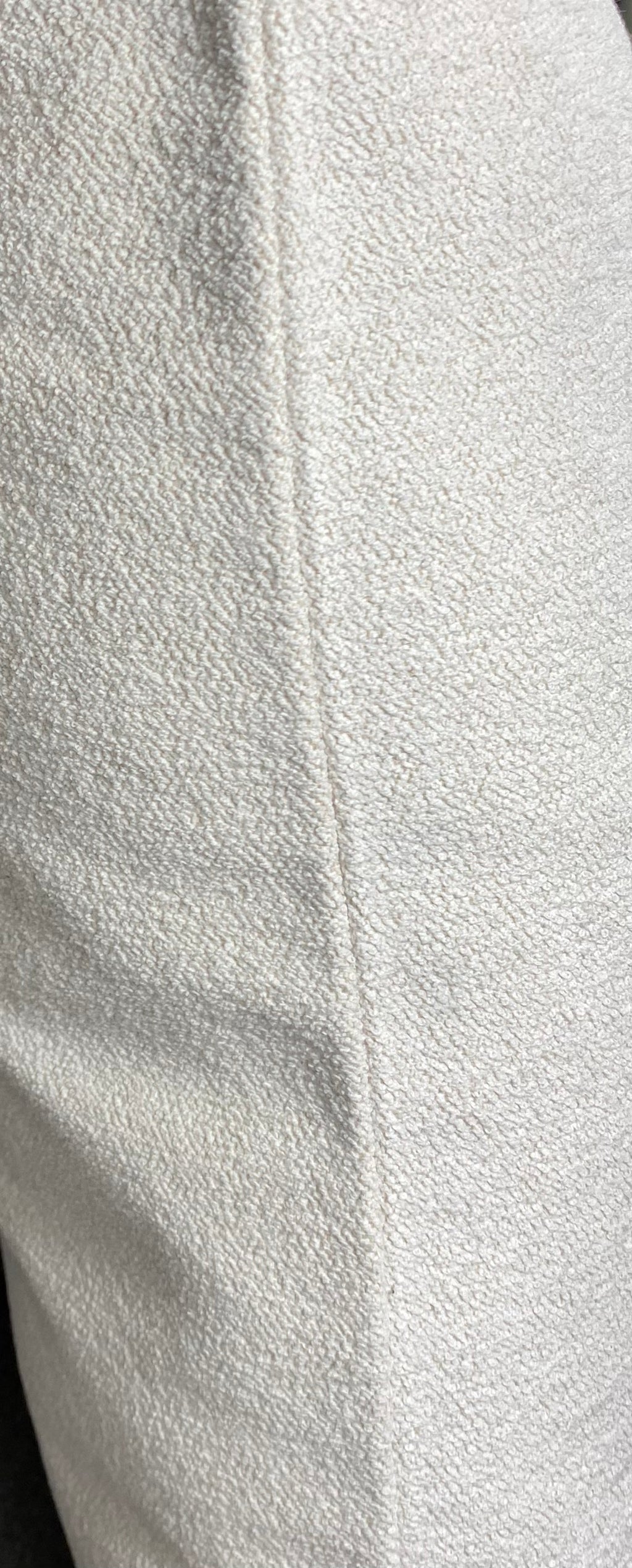 Luxury Outdoor Pillow – 22" × 22" – Waikiki Sand