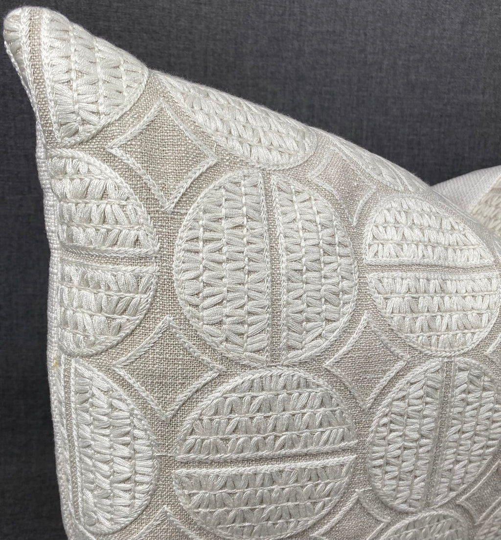 Luxury Lumbar Pillow – 24" × 14" – Medallions Oyster