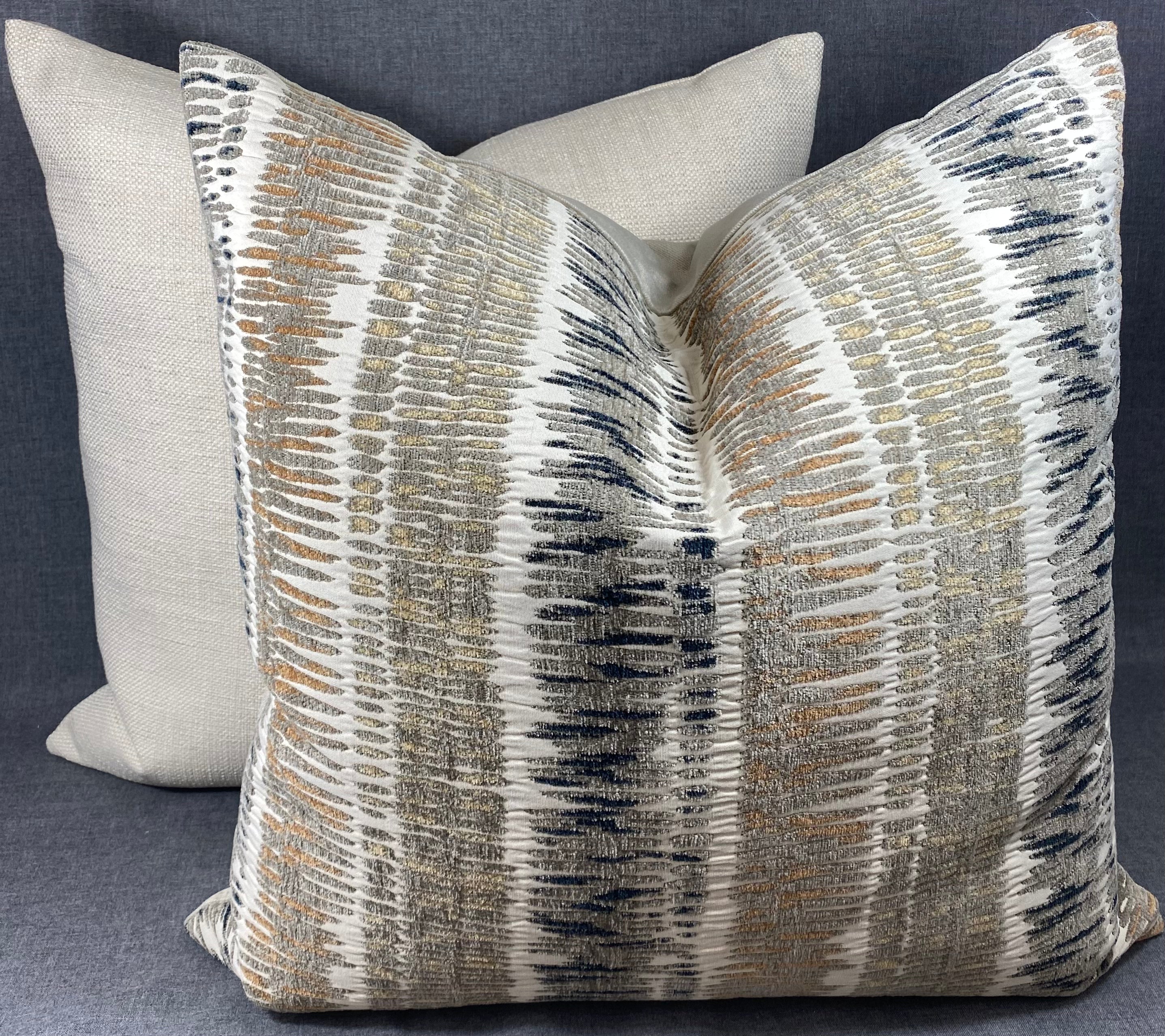 Luxury Pillow - 24" x 24"- Zorro Mushroom