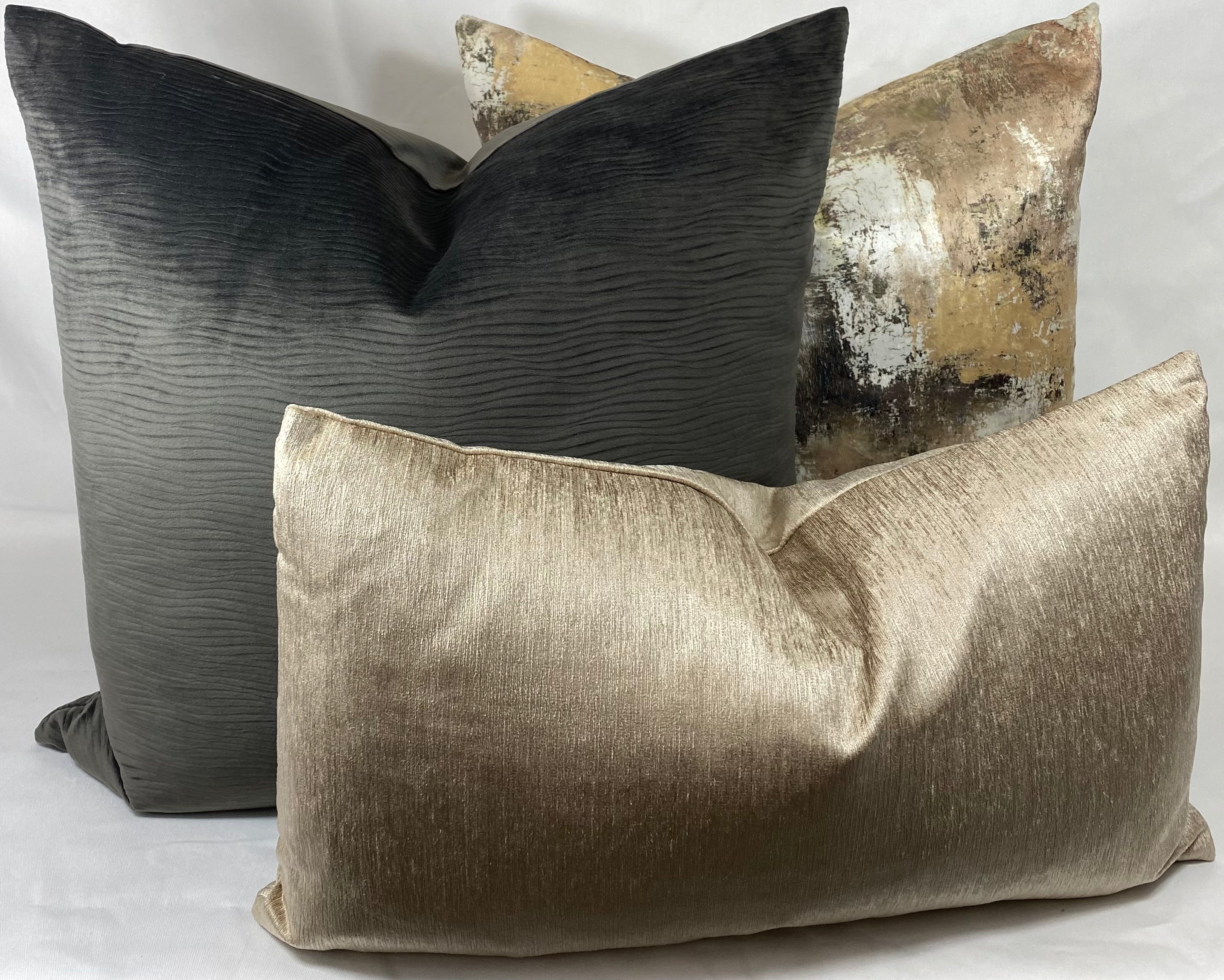 Luxury Pillow - 24” x 24” - Stream Granite