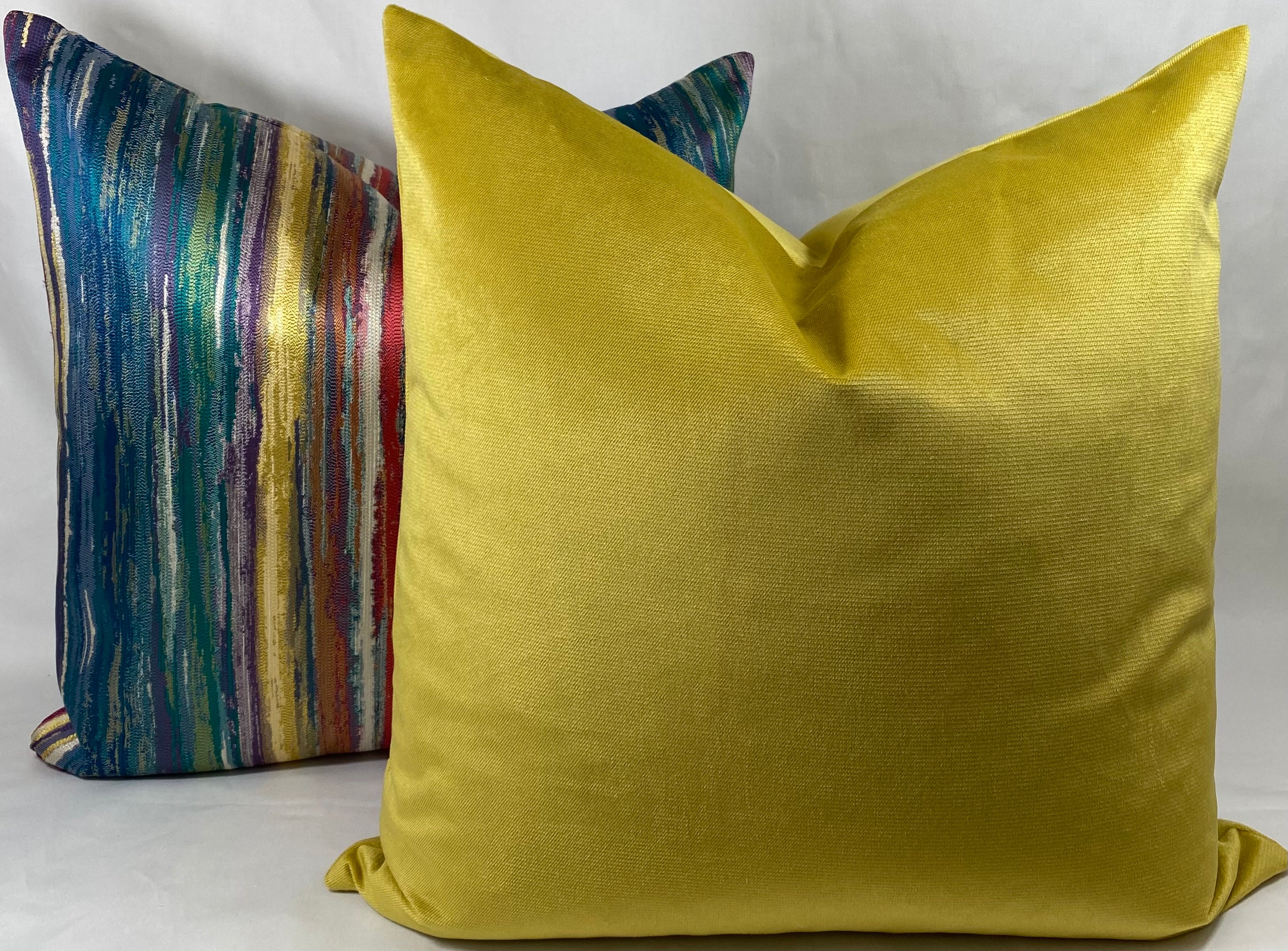 Luxury Pillow - 24” x 24” - Belvedere Curry