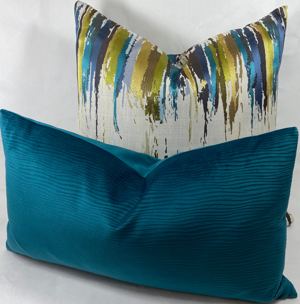 Luxury Pillow - 24" x 24" - Amore