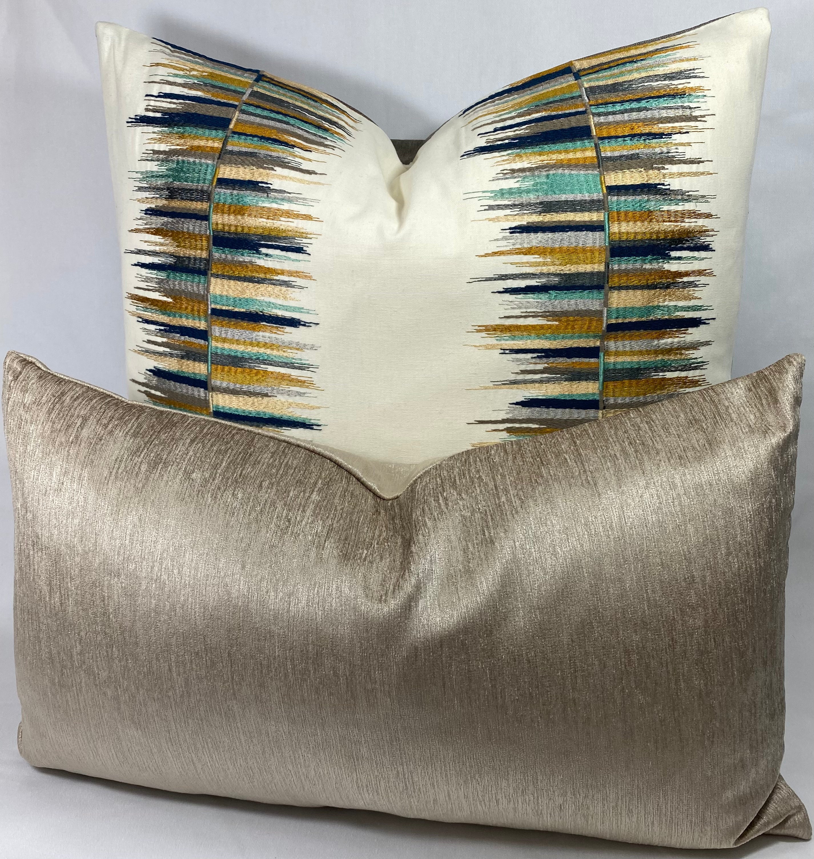 Luxury Pillow - 24" x 24" -  Fun Fair Agate