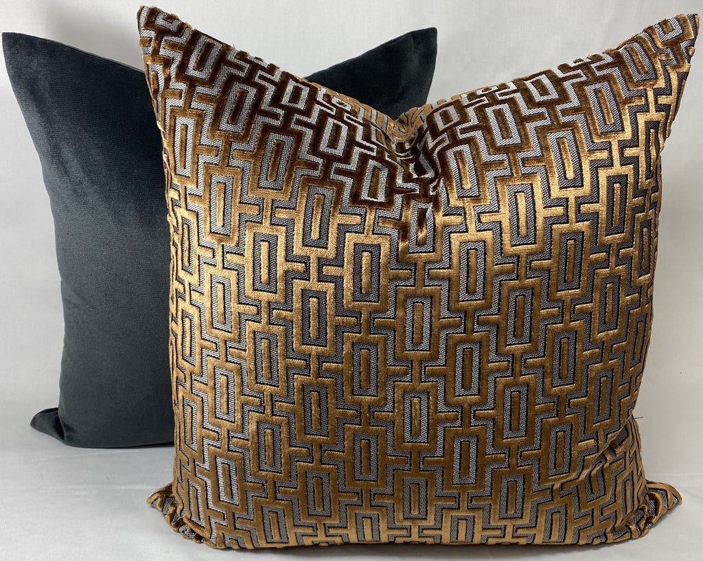 Luxury Pillow - 24” x 24” - Bergman Midas