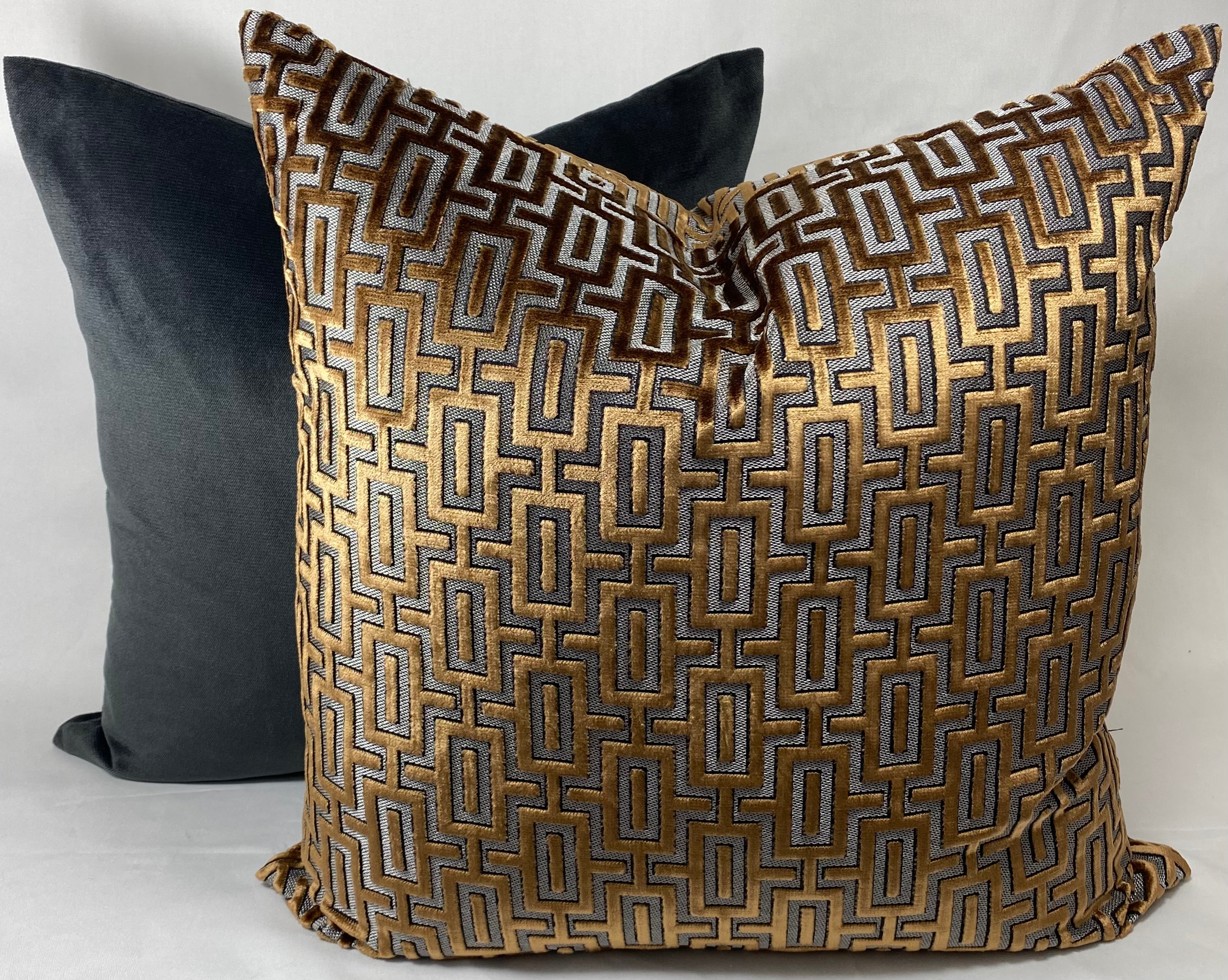 Luxury Pillow - 24” x 24” - Bergman Midas