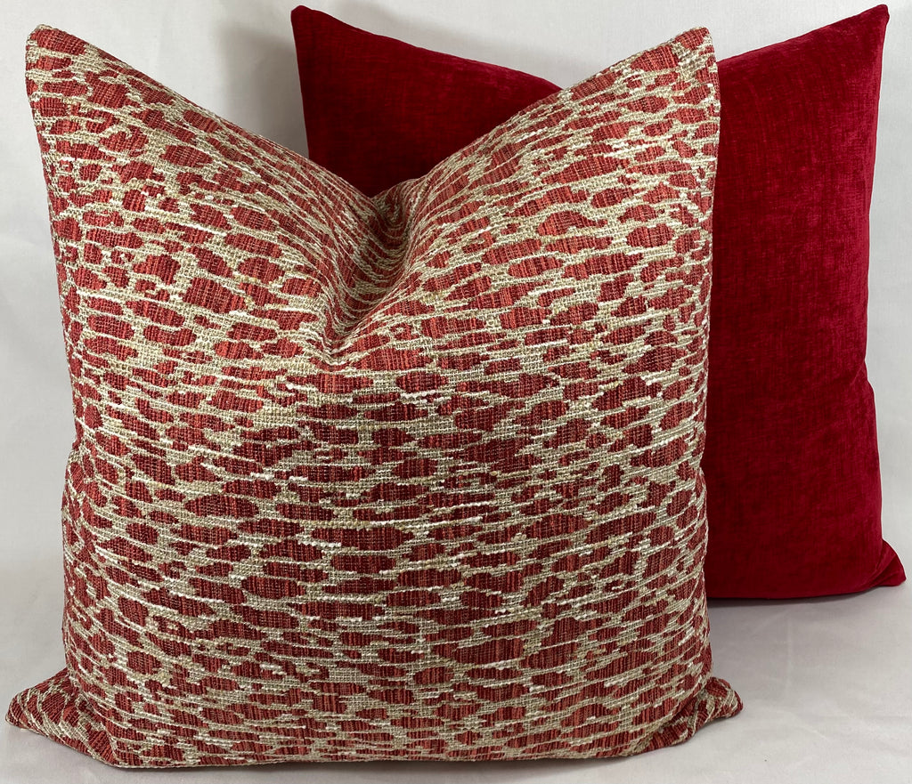 Luxury Pillow – 24" × 24" – Bright Red