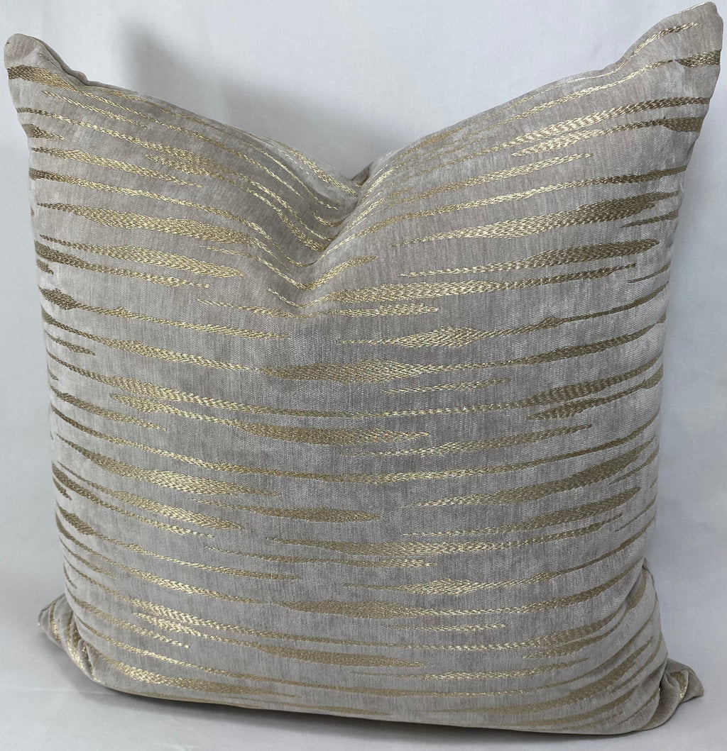 Luxury Pillow – 24" × 24" – Davos Fog