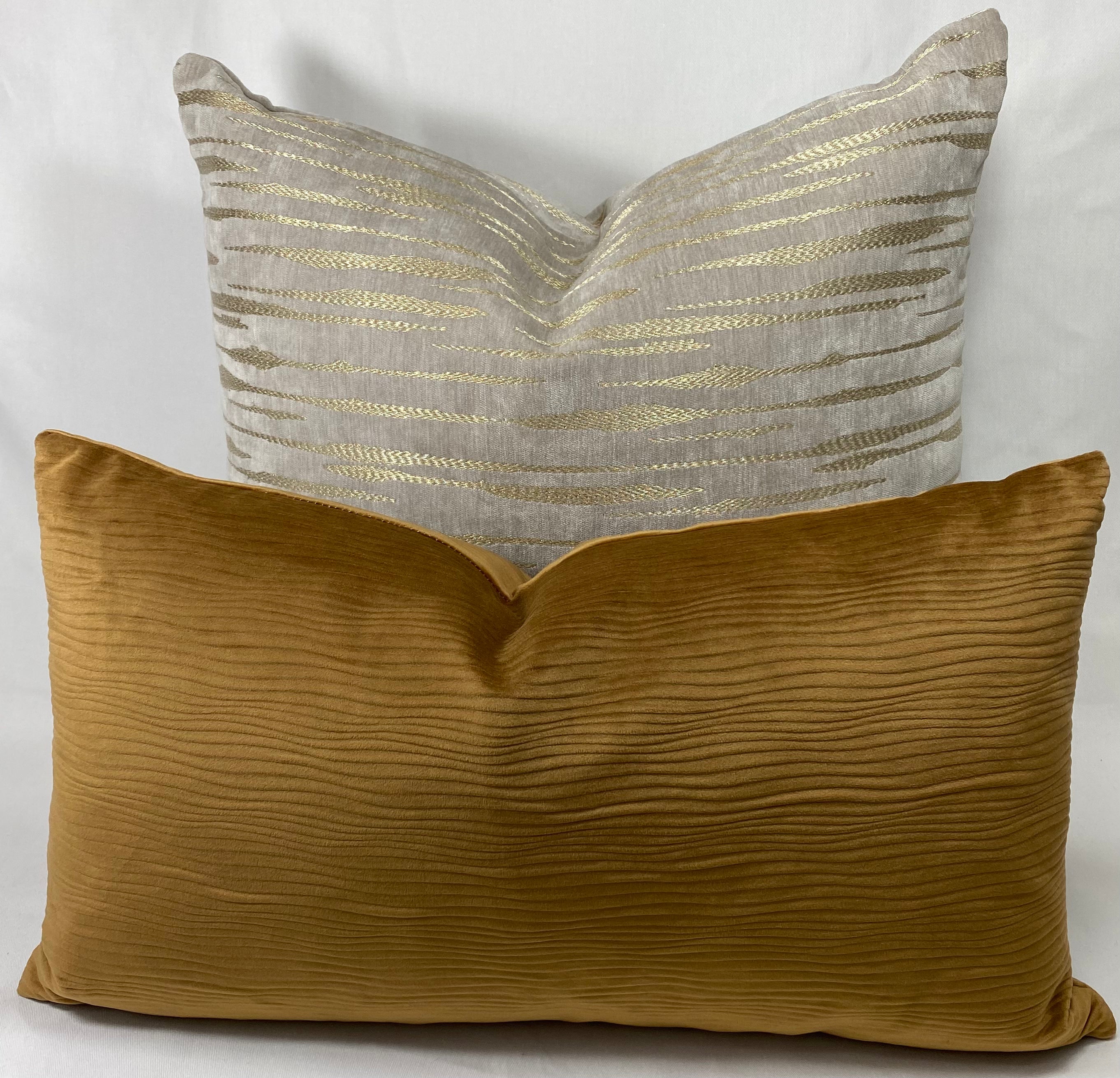 Luxury Pillow – 24" × 24" – Davos Fog