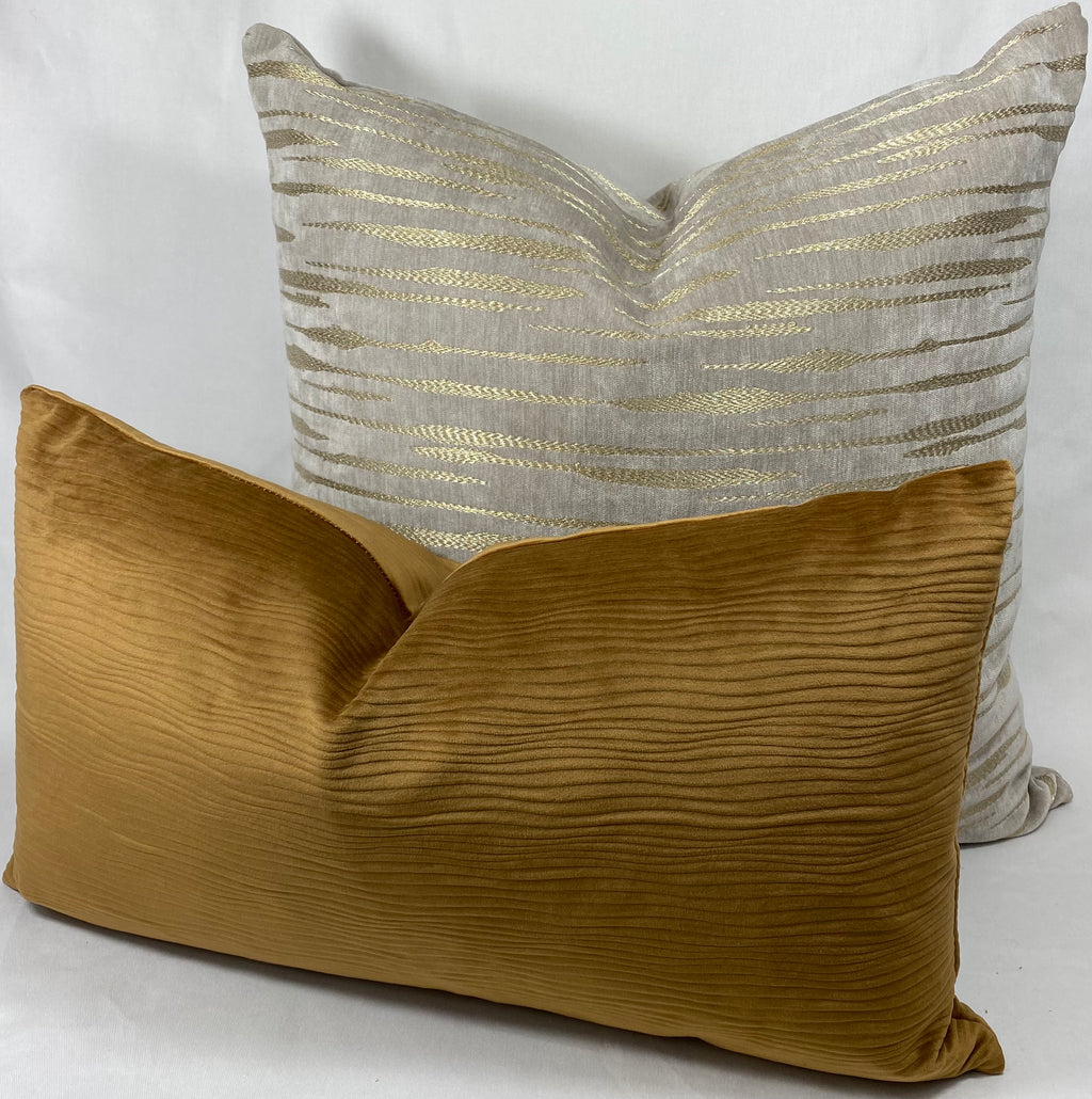 Luxury Pillow – 24" × 24" – Davos Fog