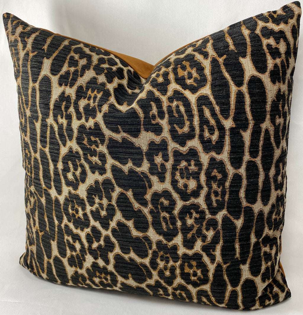 Luxury Pillow – 24" × 24" – Ellina Espresso