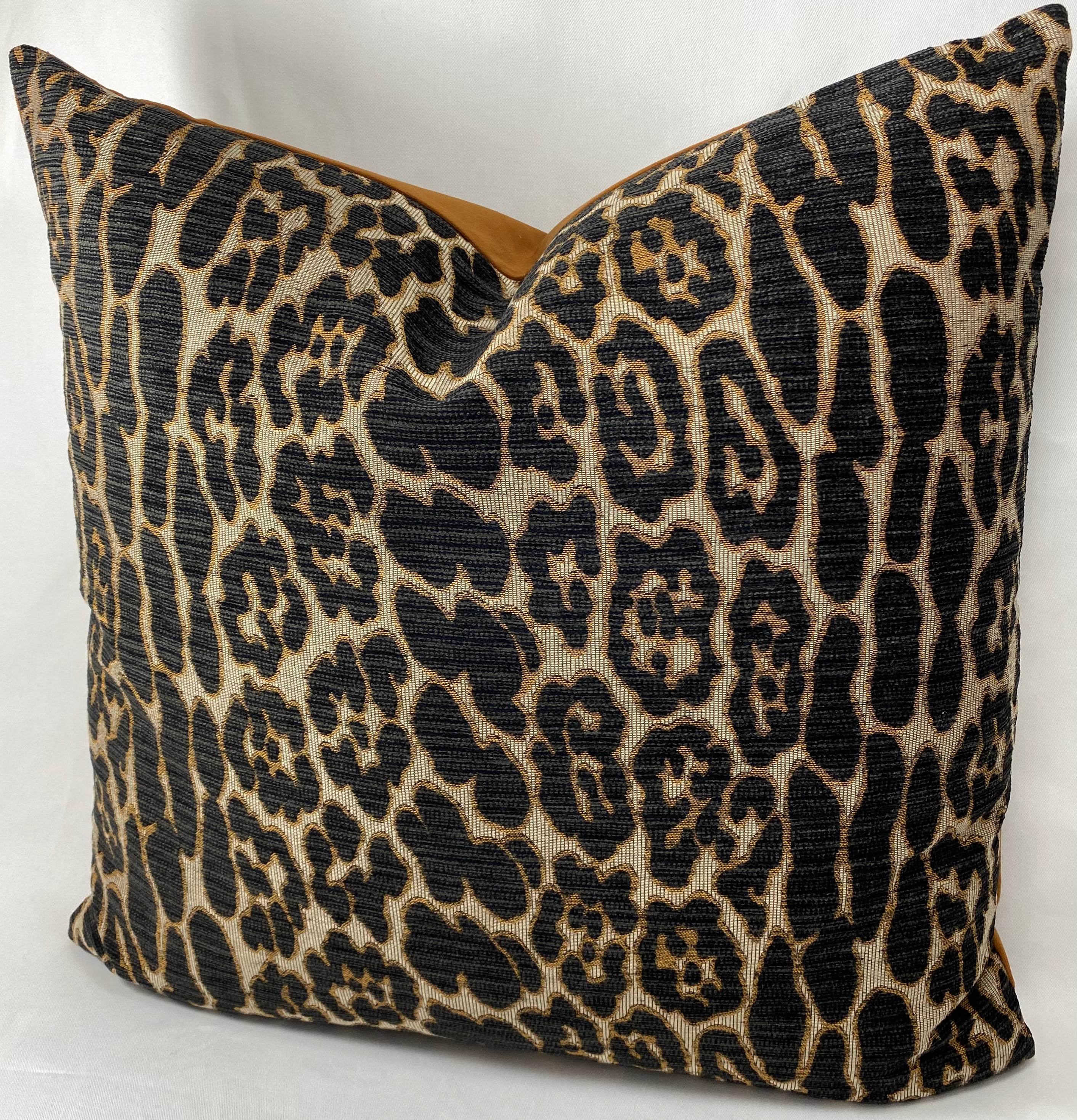 Luxury Pillow – 24" × 24" – Ellina Espresso