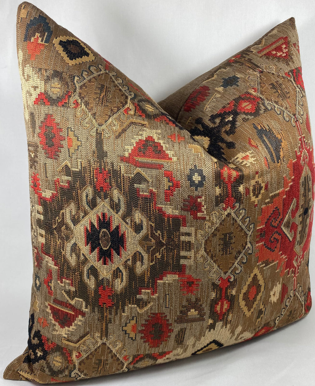 Luxury Pillow – 24" × 24" – Zepher