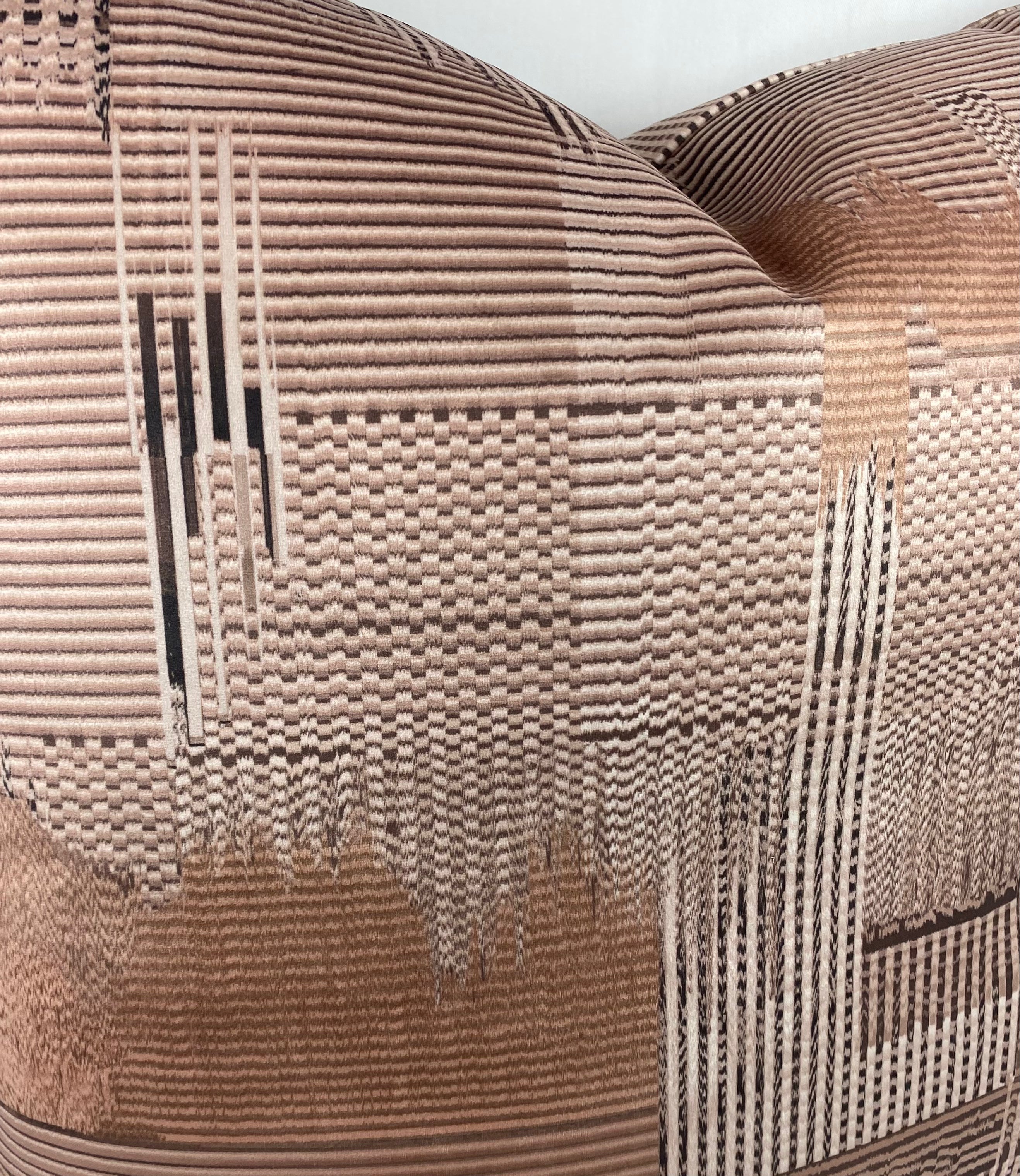 Luxury Pillow -24" x 24"- Hurley Brown