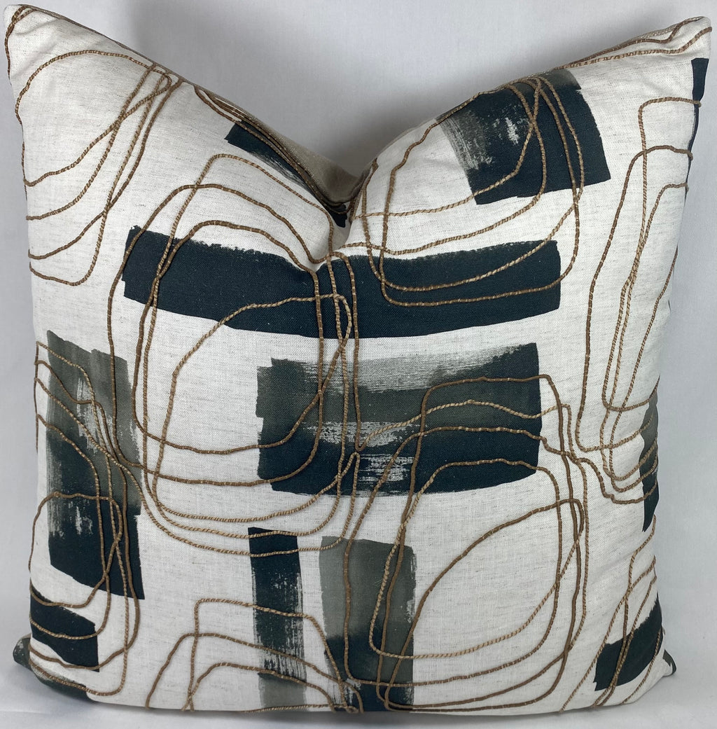 Luxury Pillow – 24" × 24" – Freeform Ink