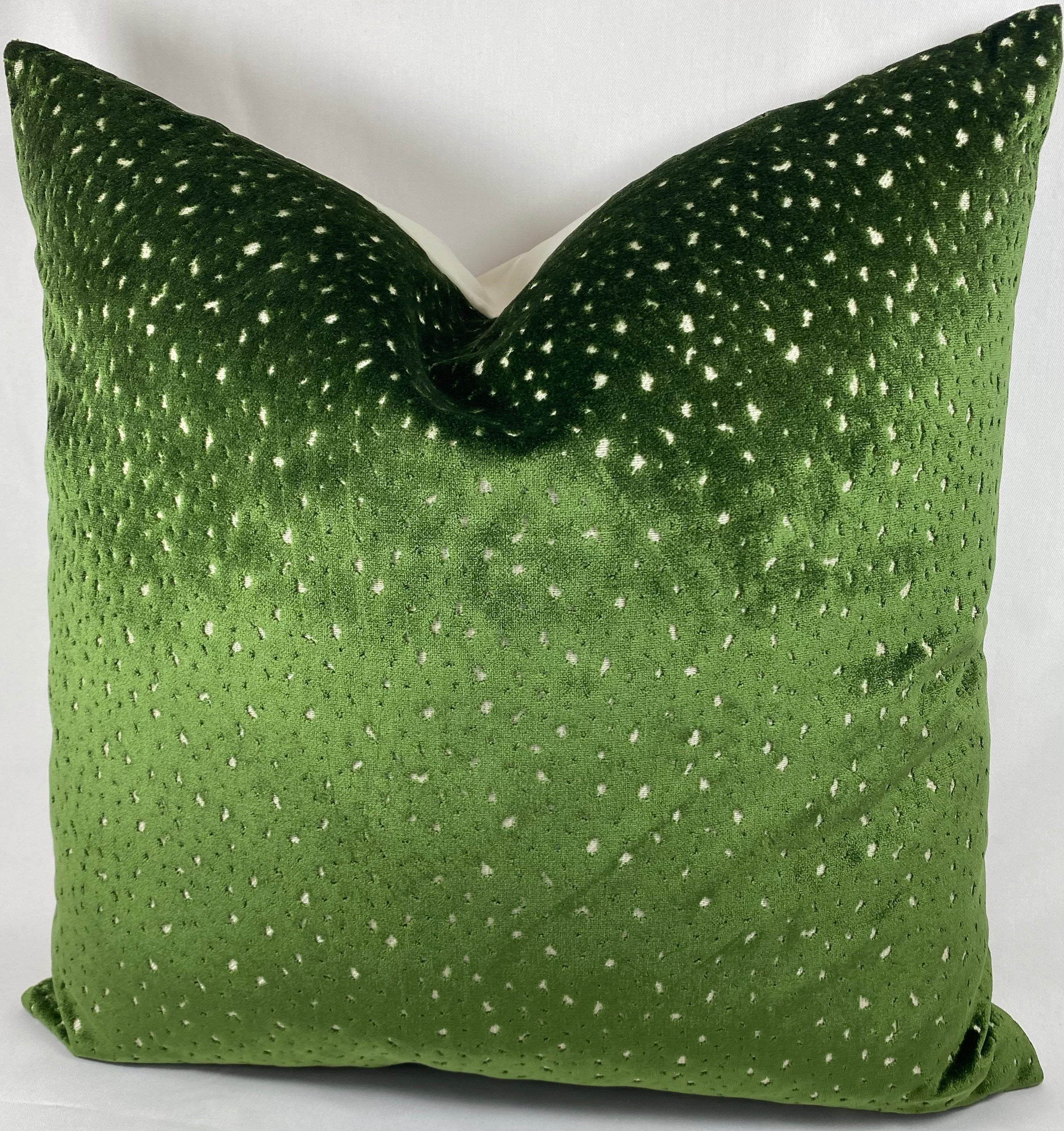 Luxury Pillow – 24" × 24" – Emory Parsley