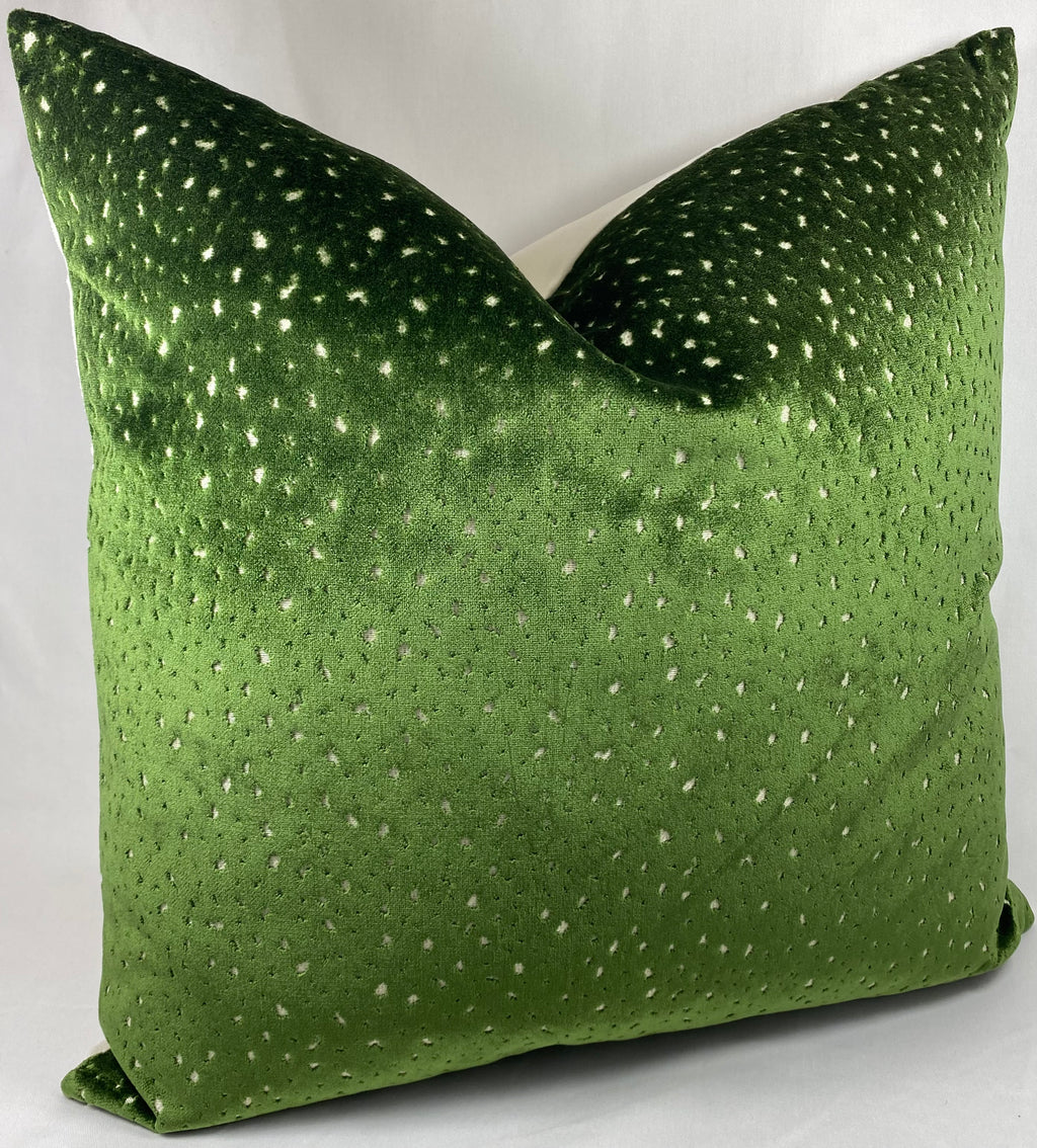Luxury Pillow – 24" × 24" – Emory Parsley
