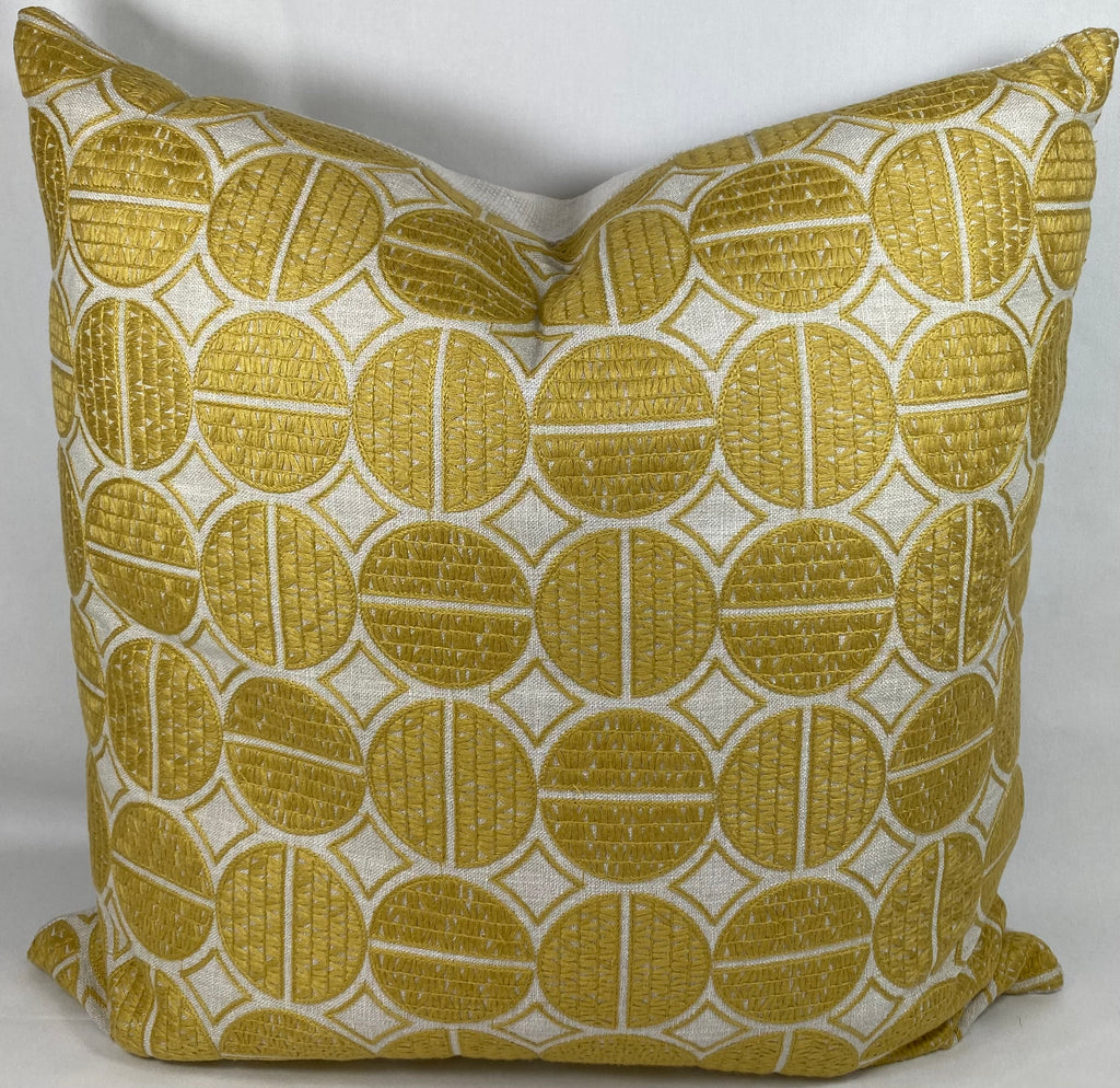Luxury Pillow – 24" × 24" – Medallions Mustard