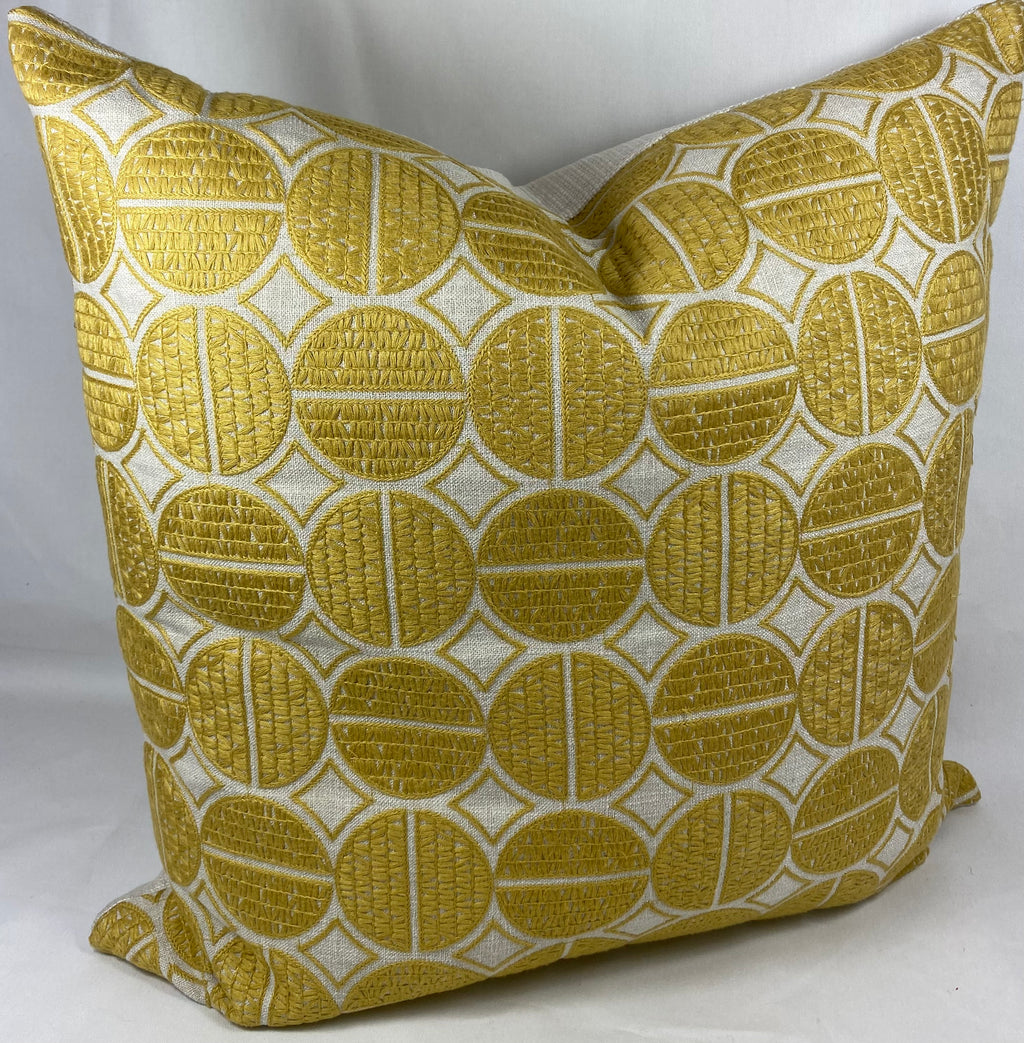 Luxury Pillow – 24" × 24" – Medallions Mustard