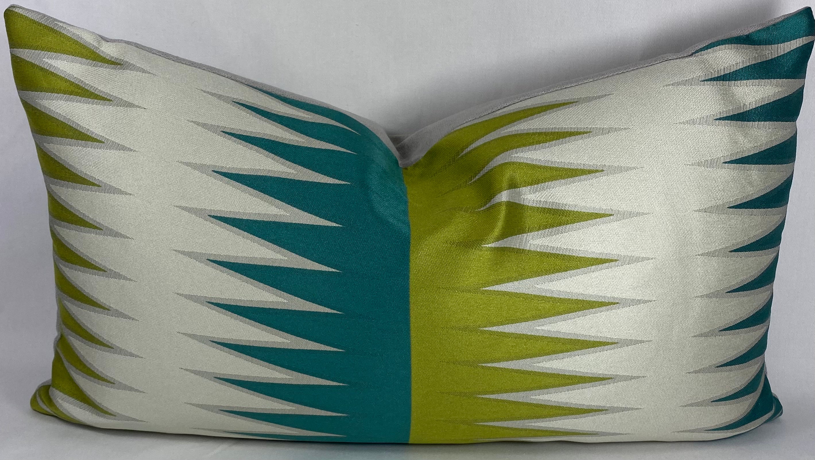 Luxury Lumbar Pillow - 24” x 14” - Vamanos Caribbean