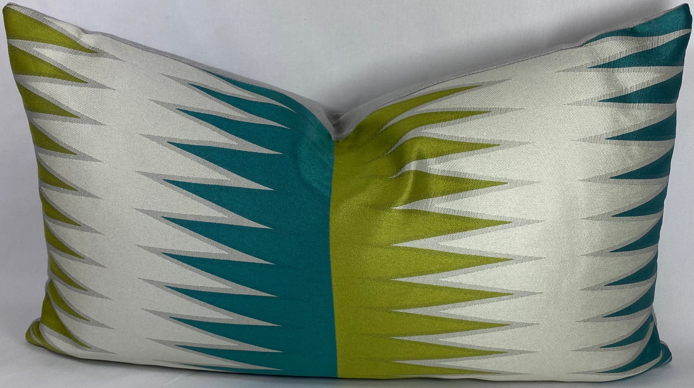 Luxury Lumbar Pillow - 24” x 14” - Vamanos Caribbean