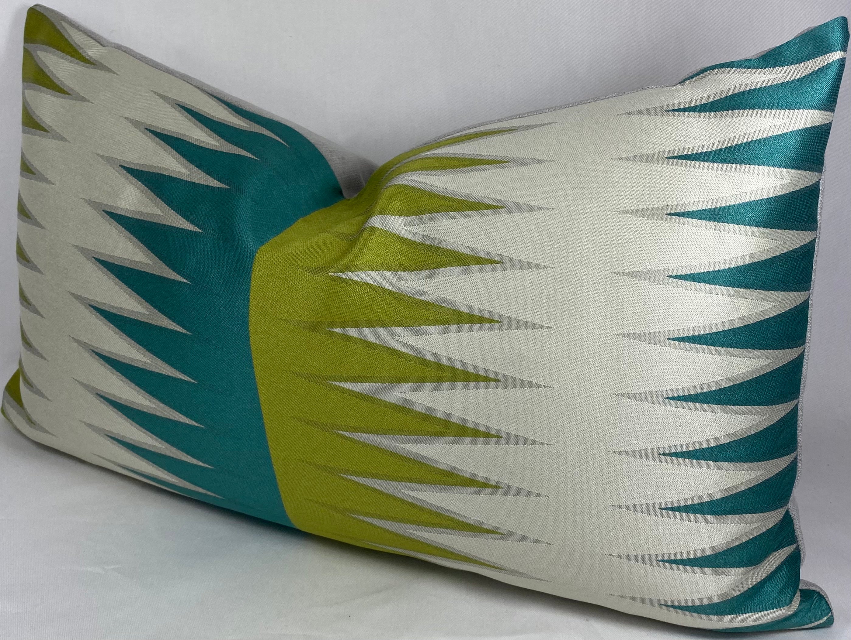 Luxury Lumbar Pillow - 24” x 14” - Vamanos Caribbean