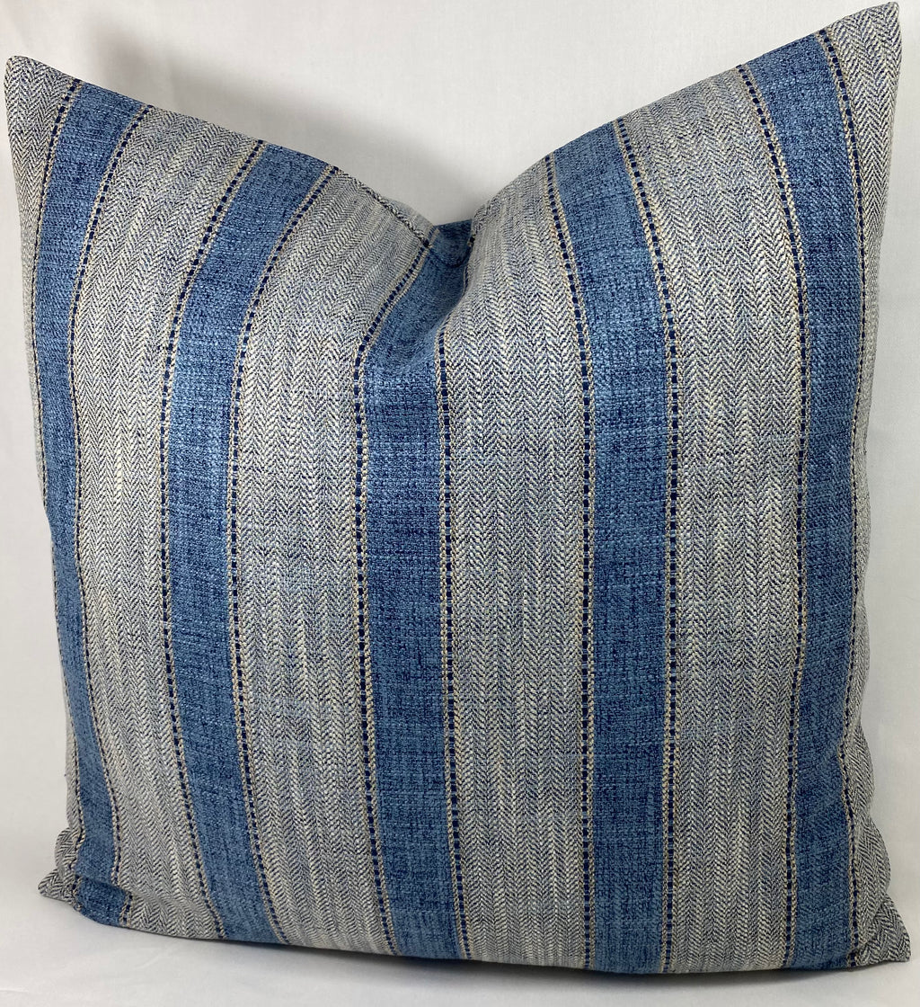 Luxury Pillow – 24" × 24" – Natural Weave Denim