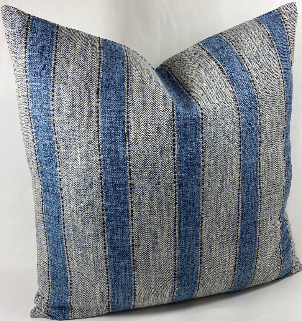 Luxury Pillow – 24" × 24" – Natural Weave Denim